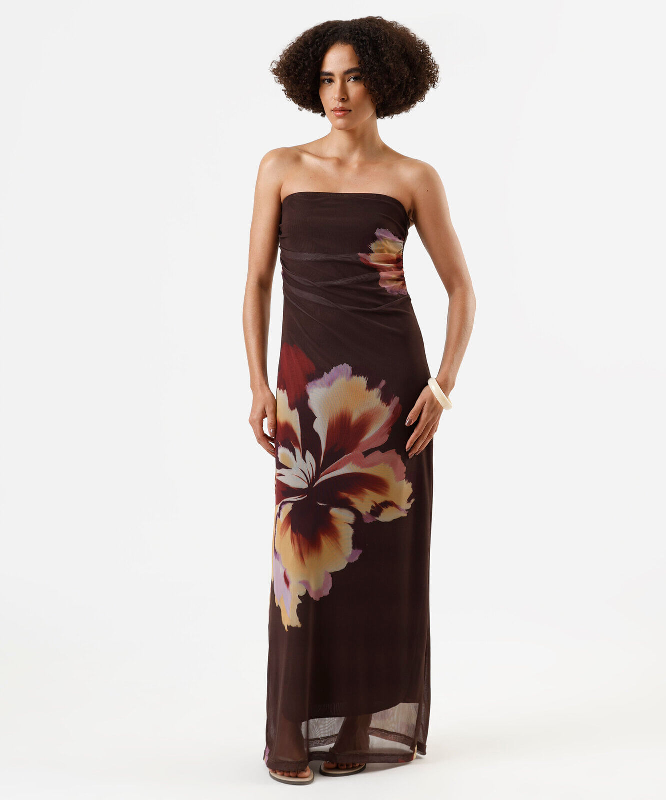 vestido longo sem alça feminino de tule franzido floral marrom