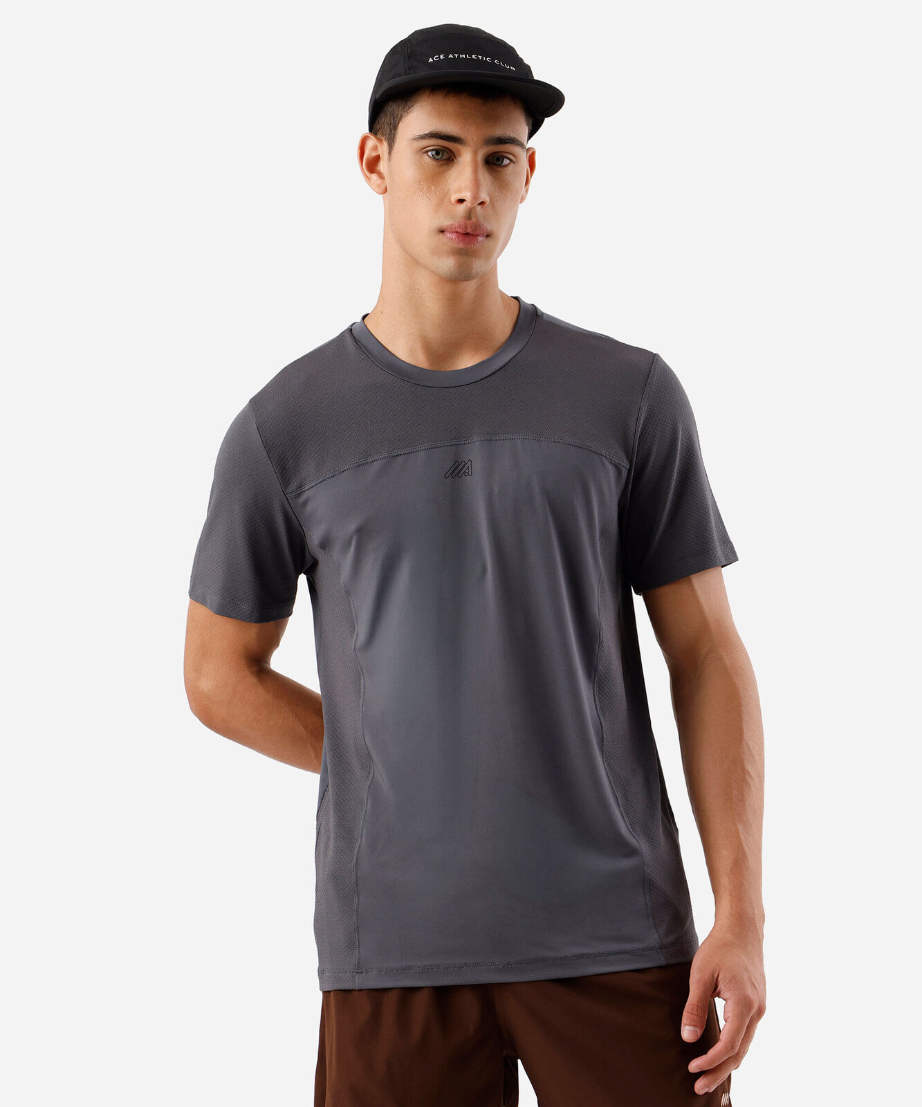 camiseta esportiva slim masculina manga curta com recortes cinza