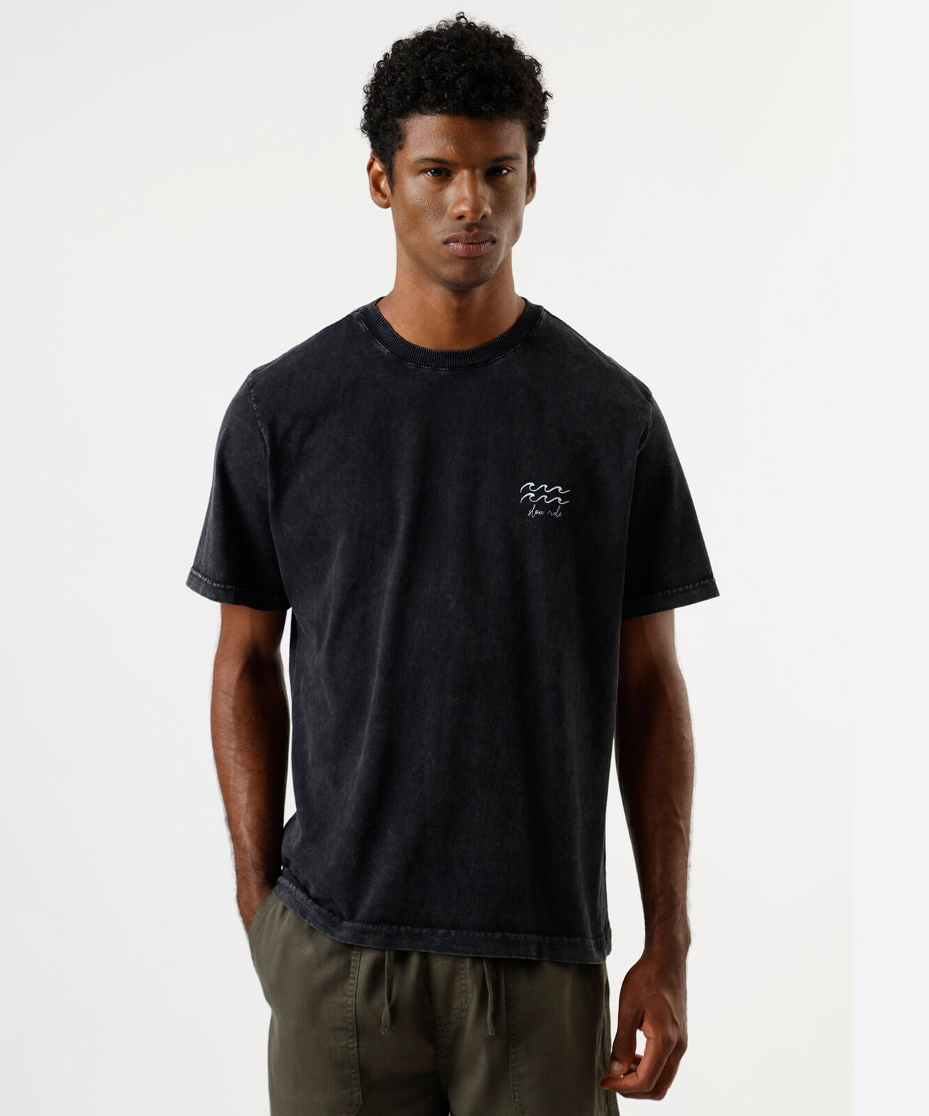 camiseta masculina de algodão manga curta marmorizada preta