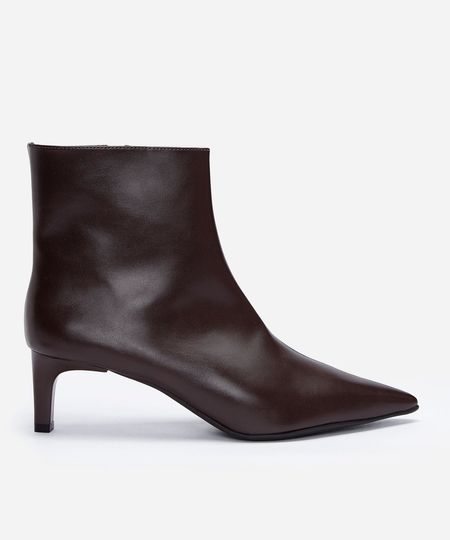 bota cano baixo bico fino marrom 34