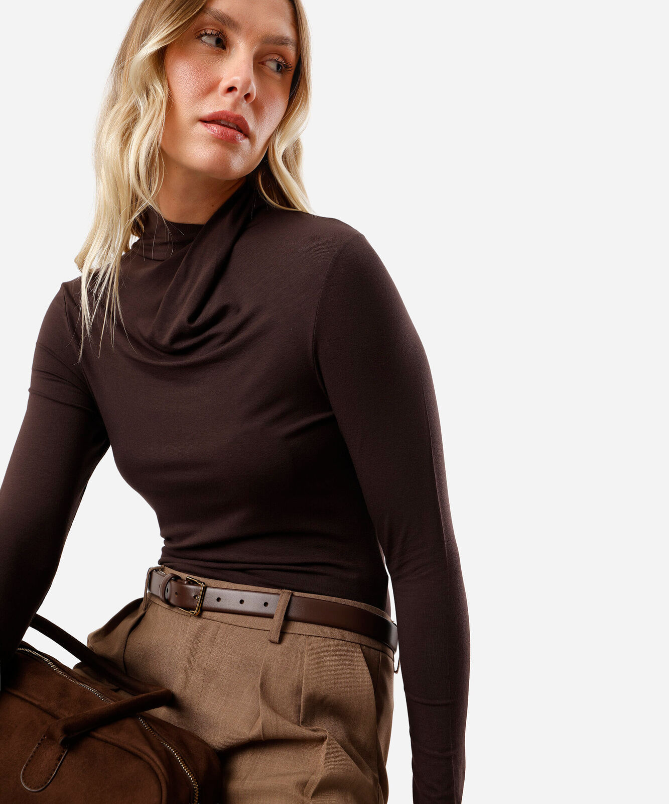blusa feminina de viscose manga longa gola alta marrom