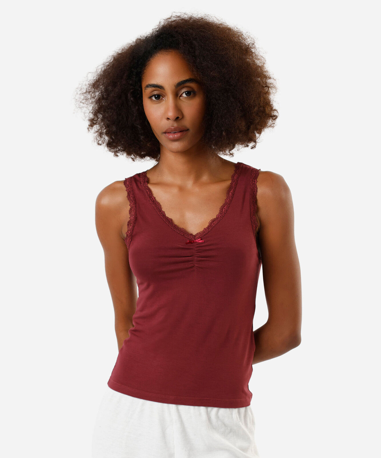 regata de pijama avulsa feminina de viscose com renda vinho