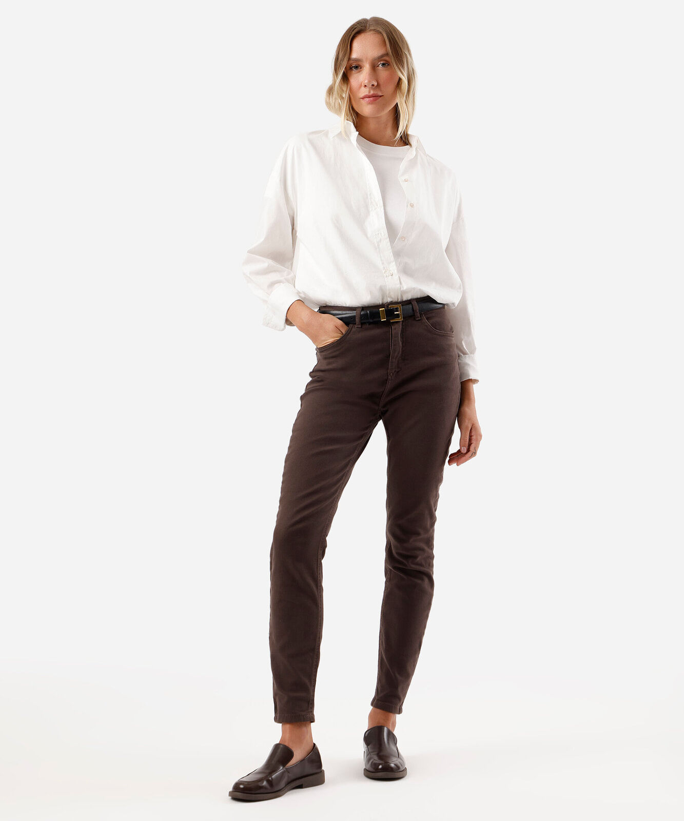 calça skinny feminina de sarja cintura alta marrom