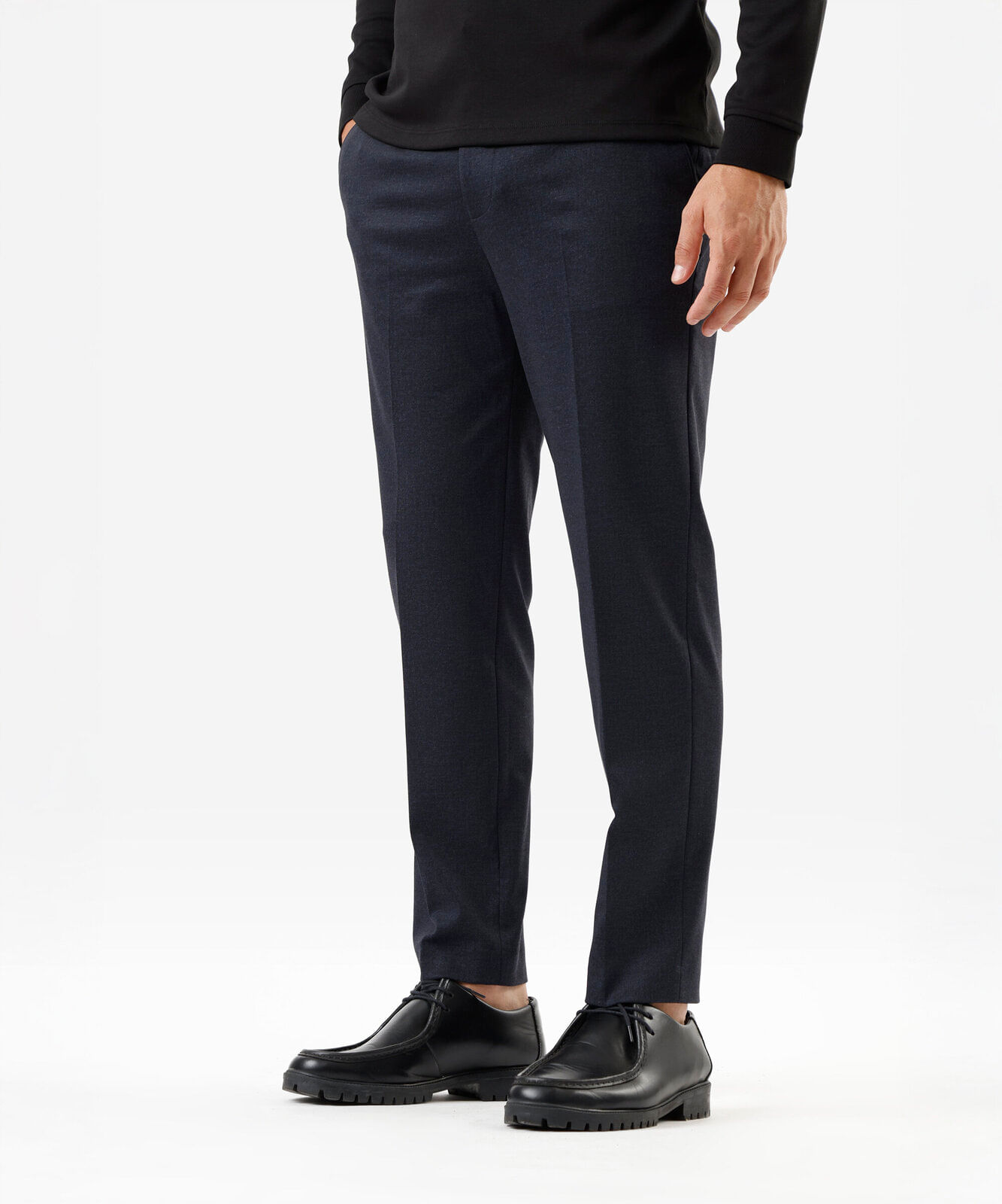 calça slim masculina de alfaiataria azul