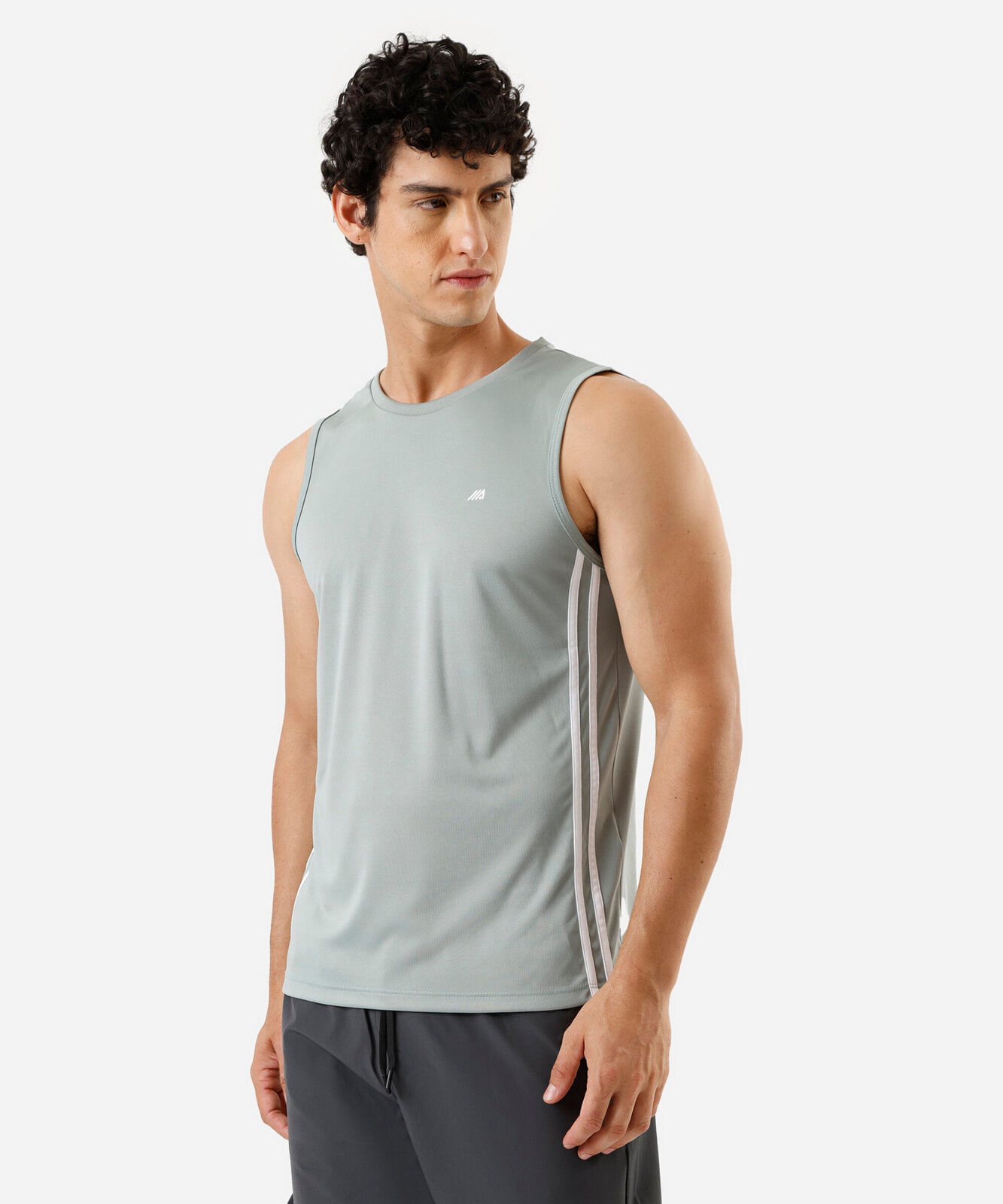 regata masculina com listras esportiva verde
