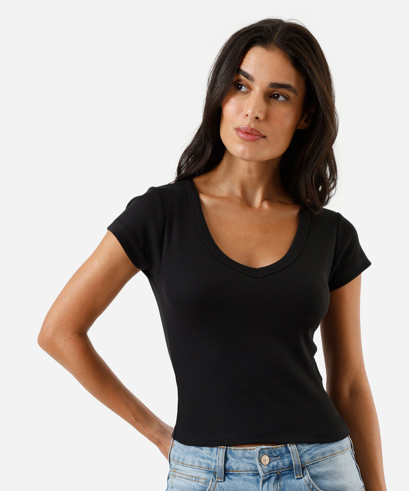 blusa feminina de algodão decote v manga curta canelada preta