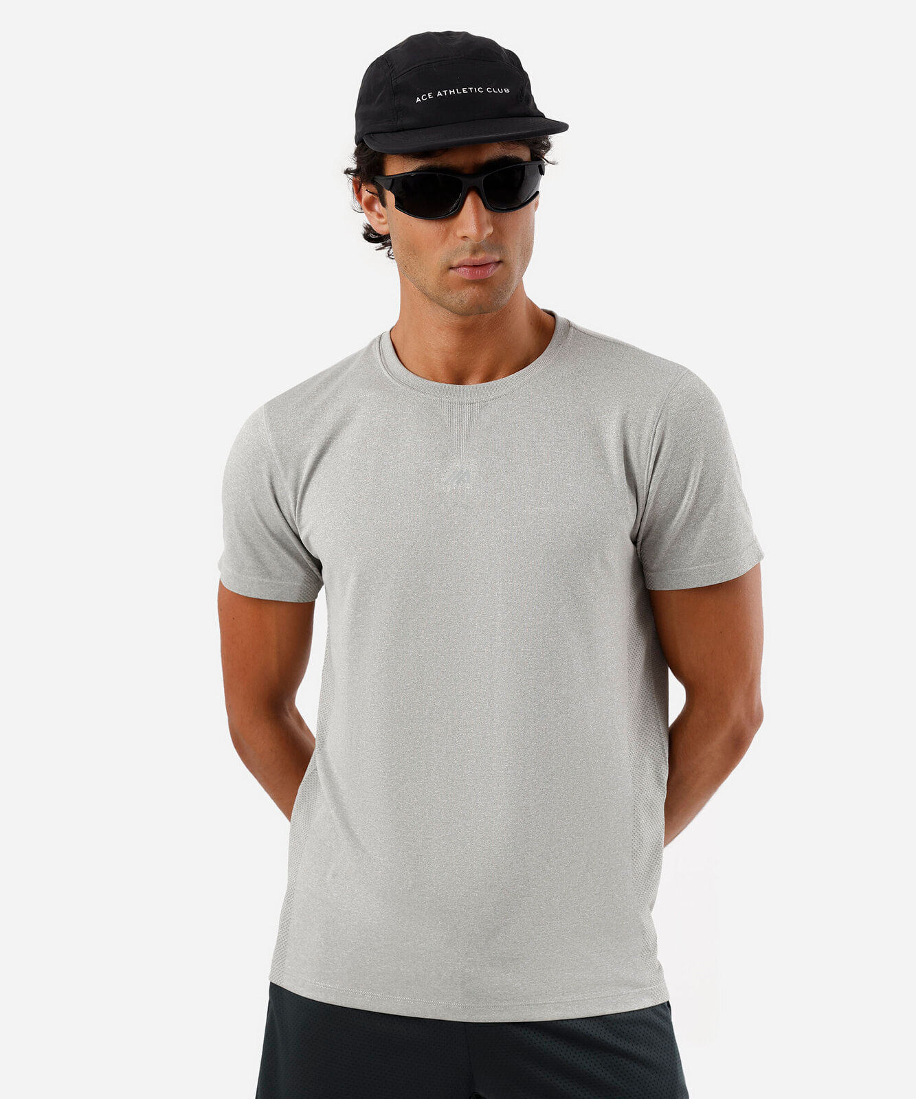 camiseta masculina de poliamida esportiva sem costura verde