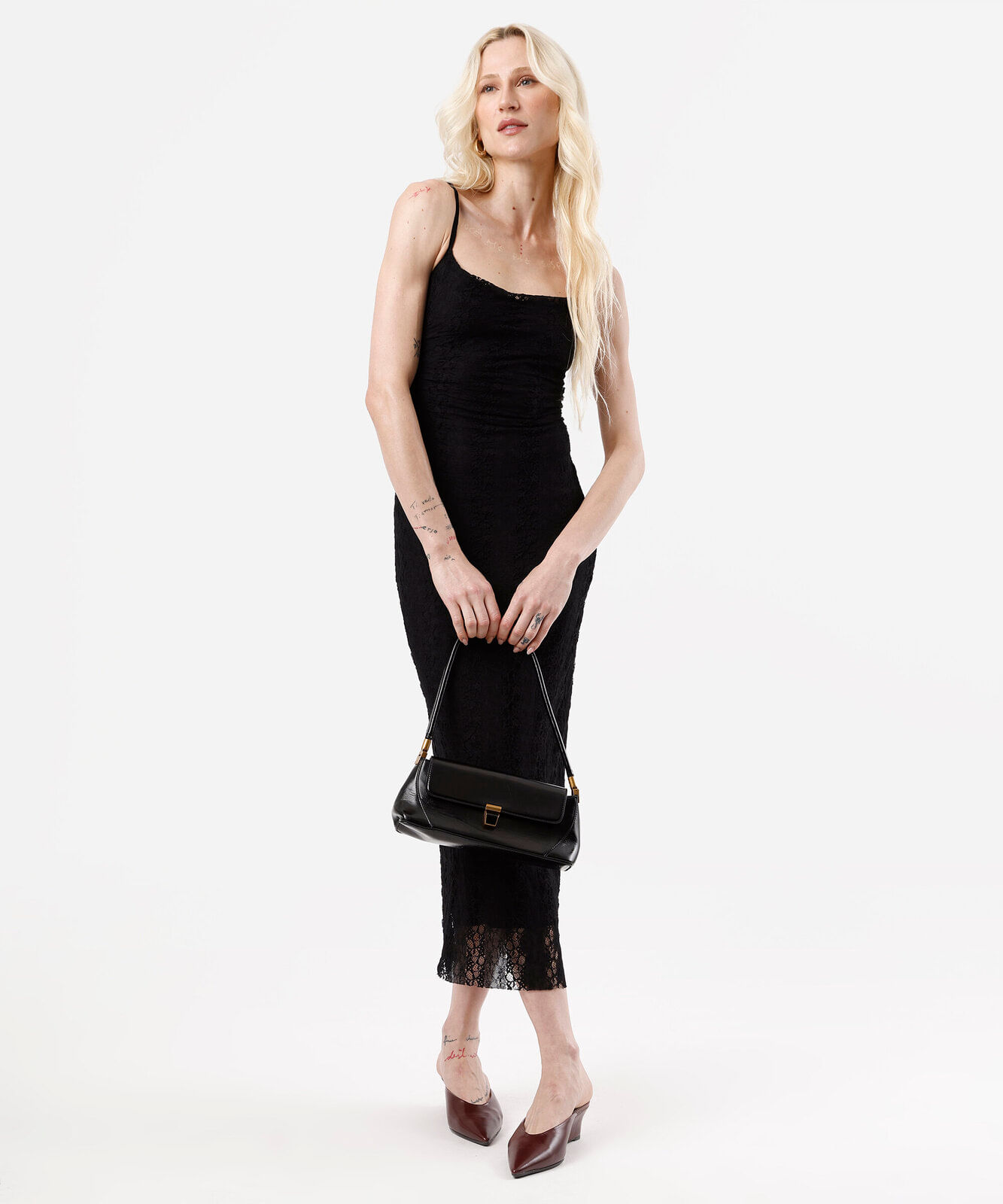 vestido midi alça fina feminino de renda franzido preto