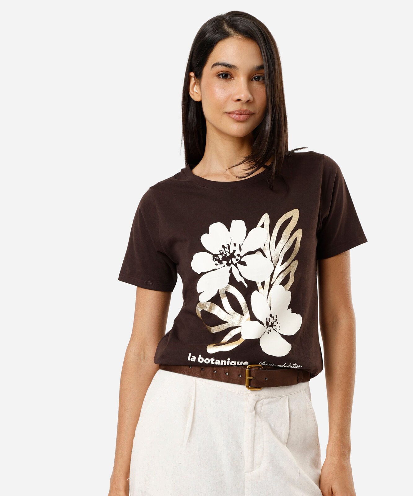 camiseta feminina de algodão manga curta floral marrom