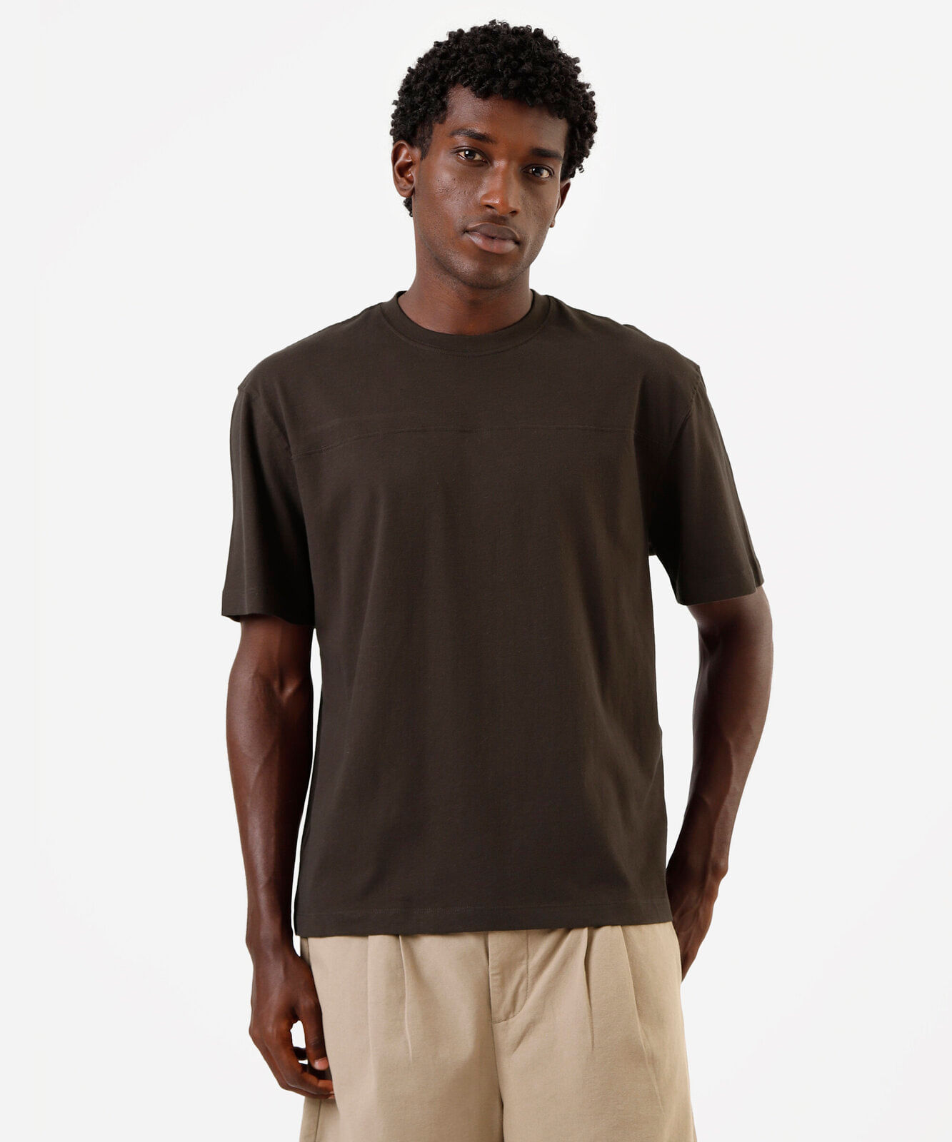 camiseta masculina de algodão box fit marrom