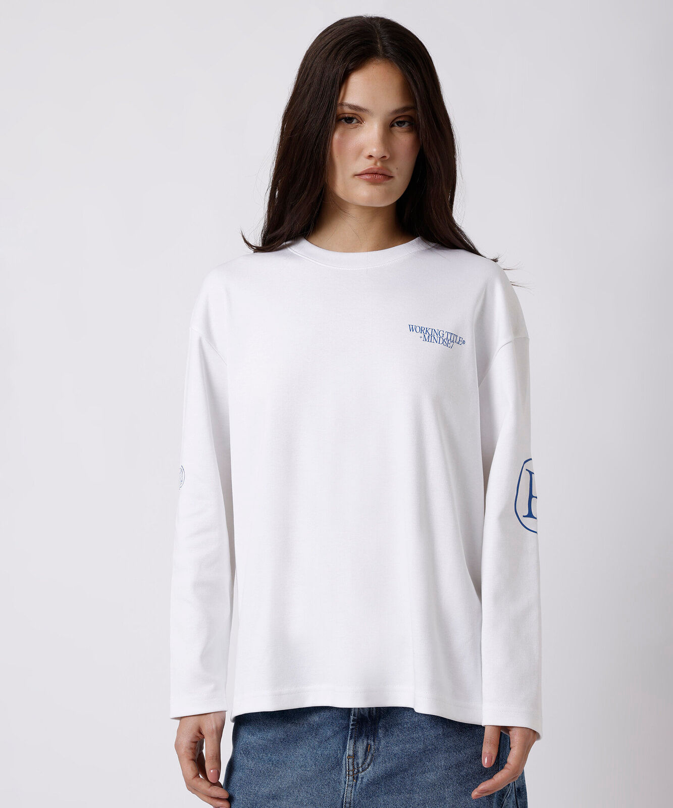 camiseta unissex de algodão manga longa mindset working title branca