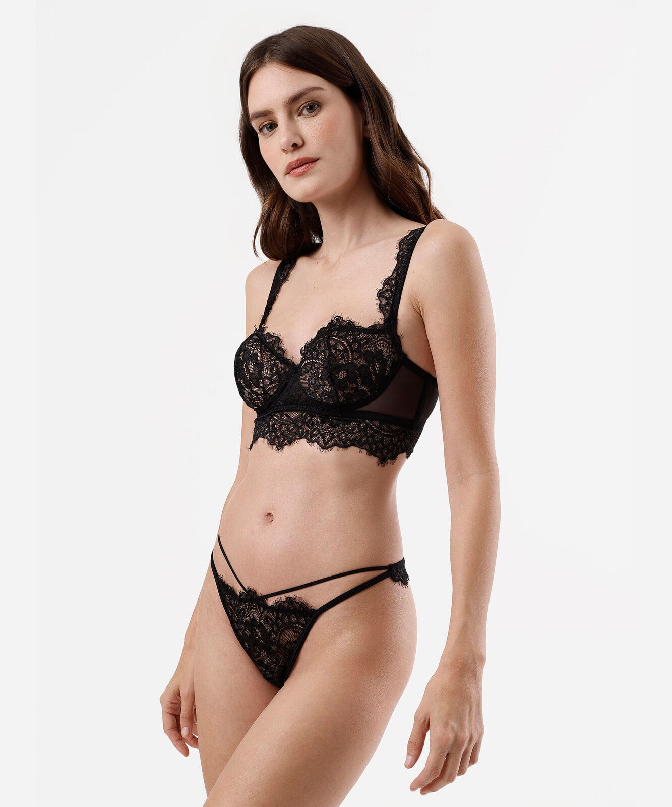 sutiã balconet feminino de renda floral preto