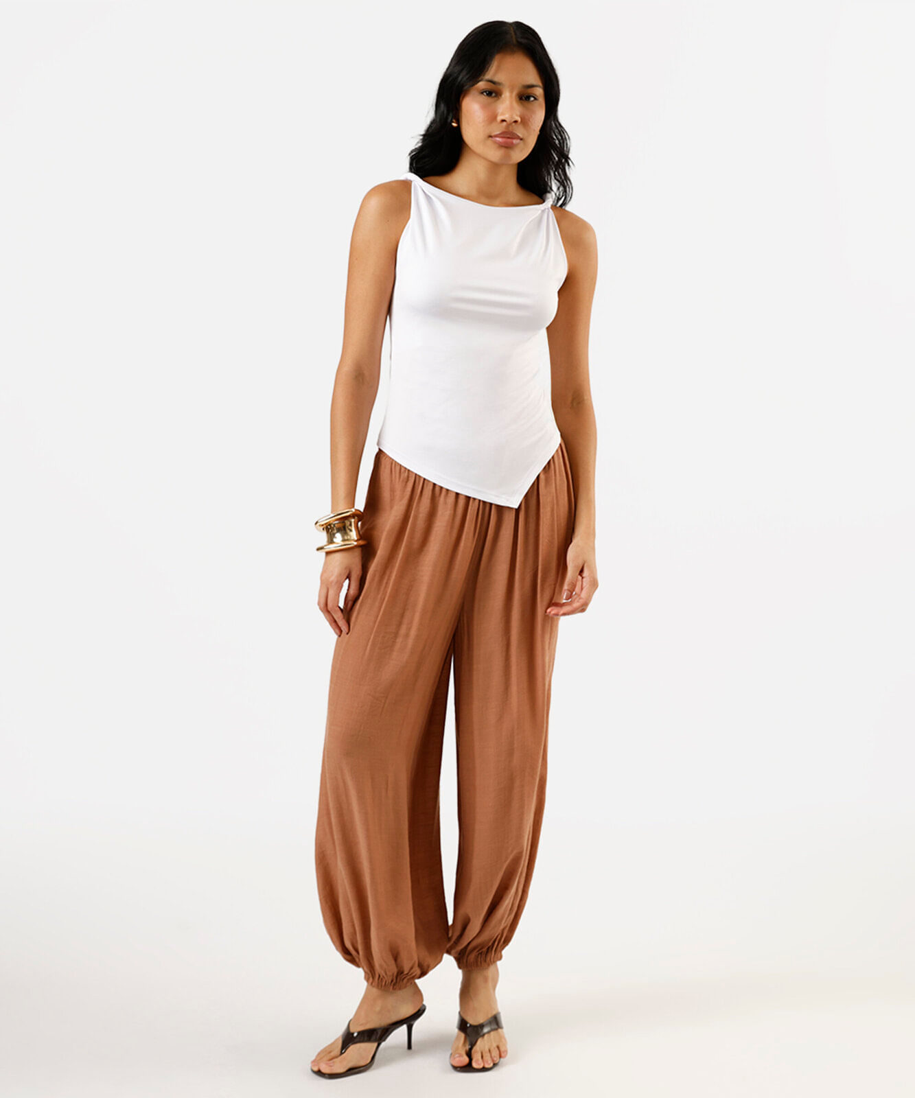 calça aladim feminina com viscose texturizada marrom