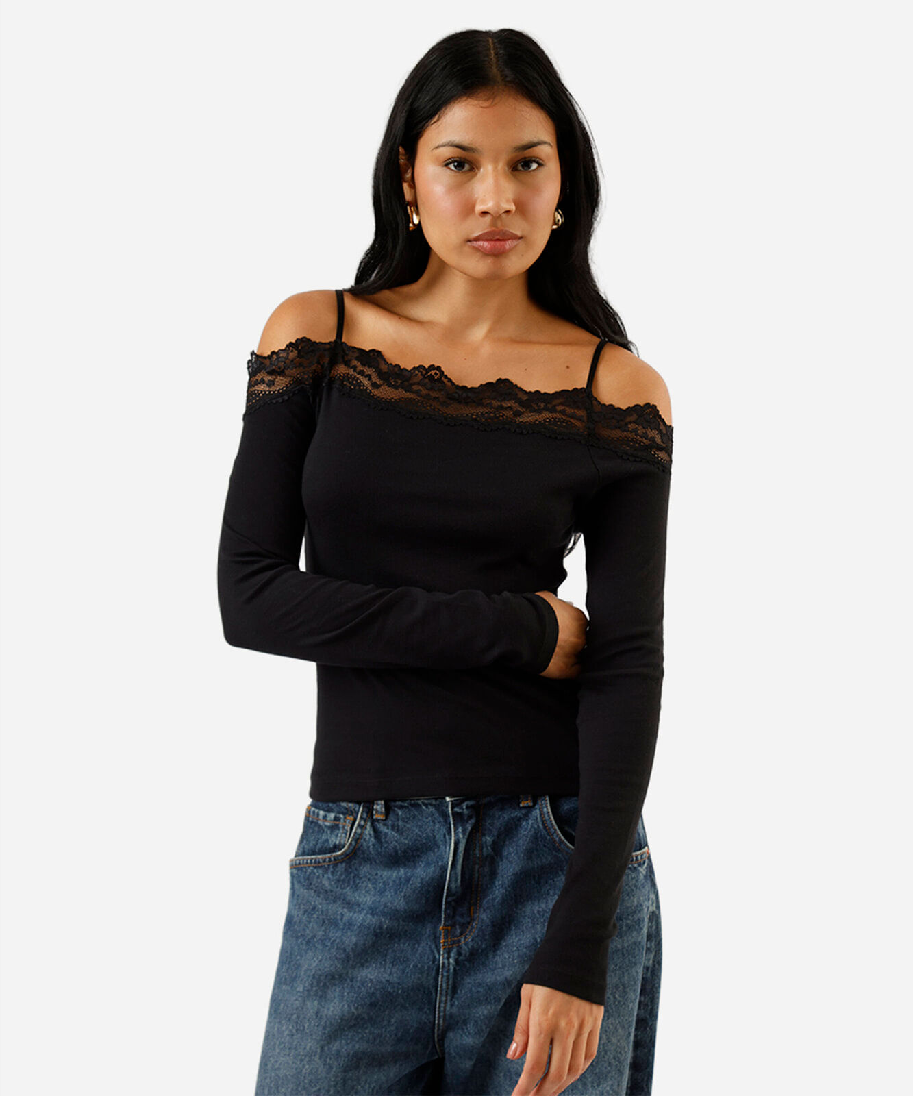 blusa feminina de algodão ombro a ombro canelada com renda preta