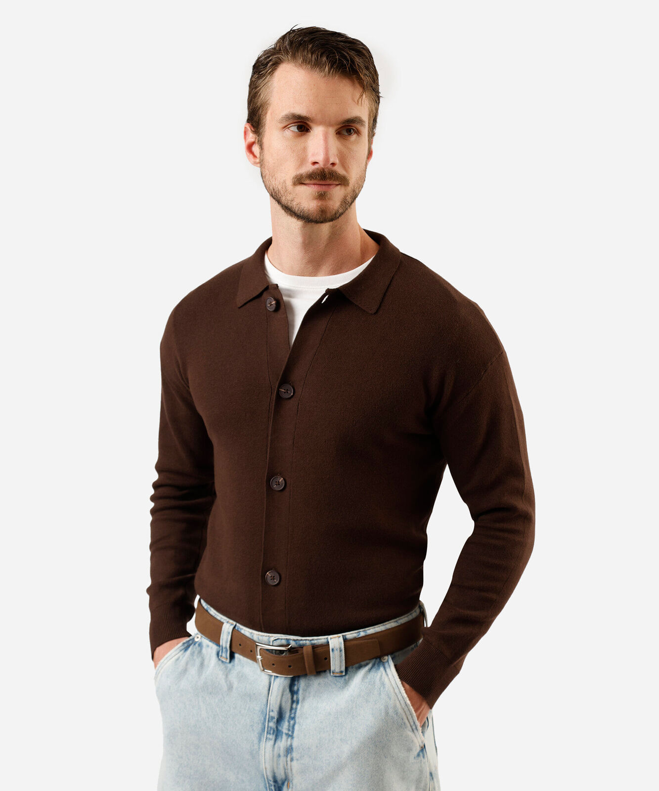 cardigan masculino de tricot com gola marrom