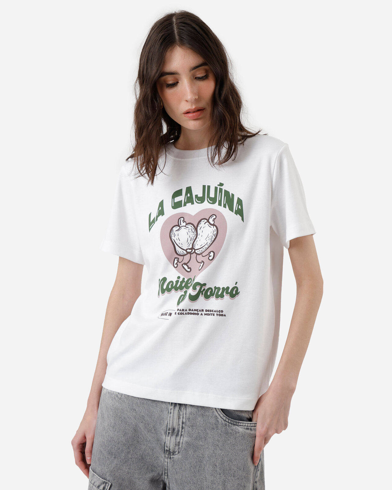 camiseta feminina com algodão manga curta estampada off white