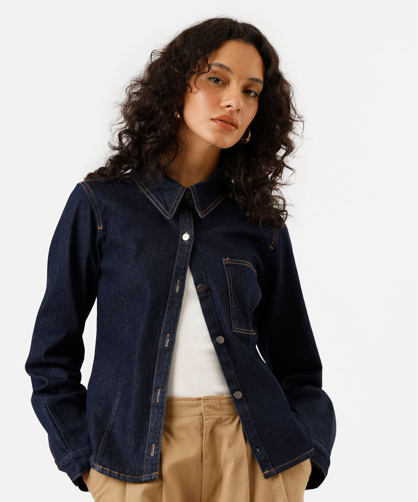 camisa acinturada feminina jeans manga longa azul