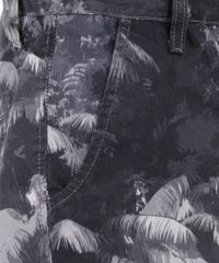 Bermuda-Blueman-Estampada-Preta-8171299-Preto_4