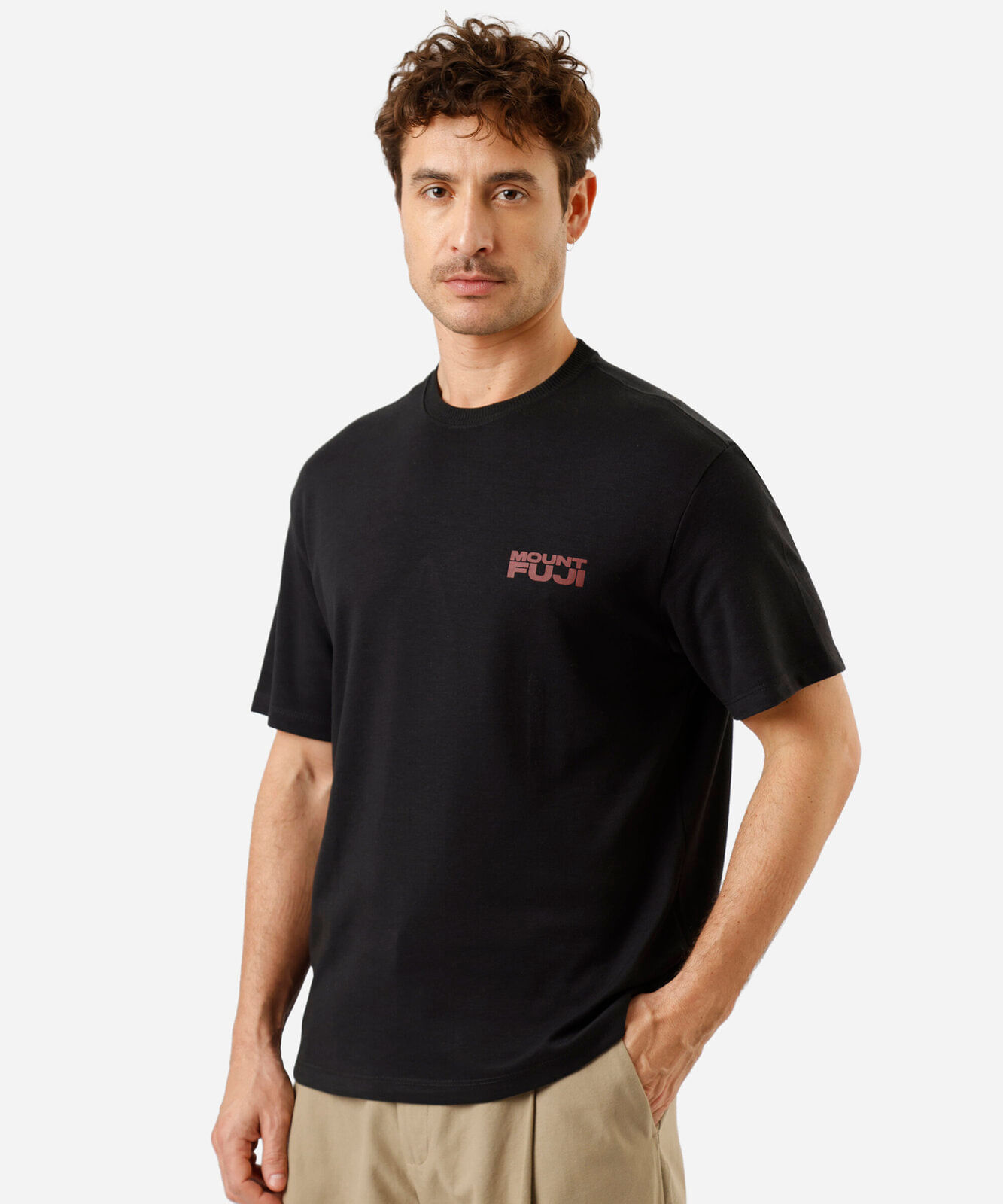 camiseta masculina com algodão manga curta estampada preta