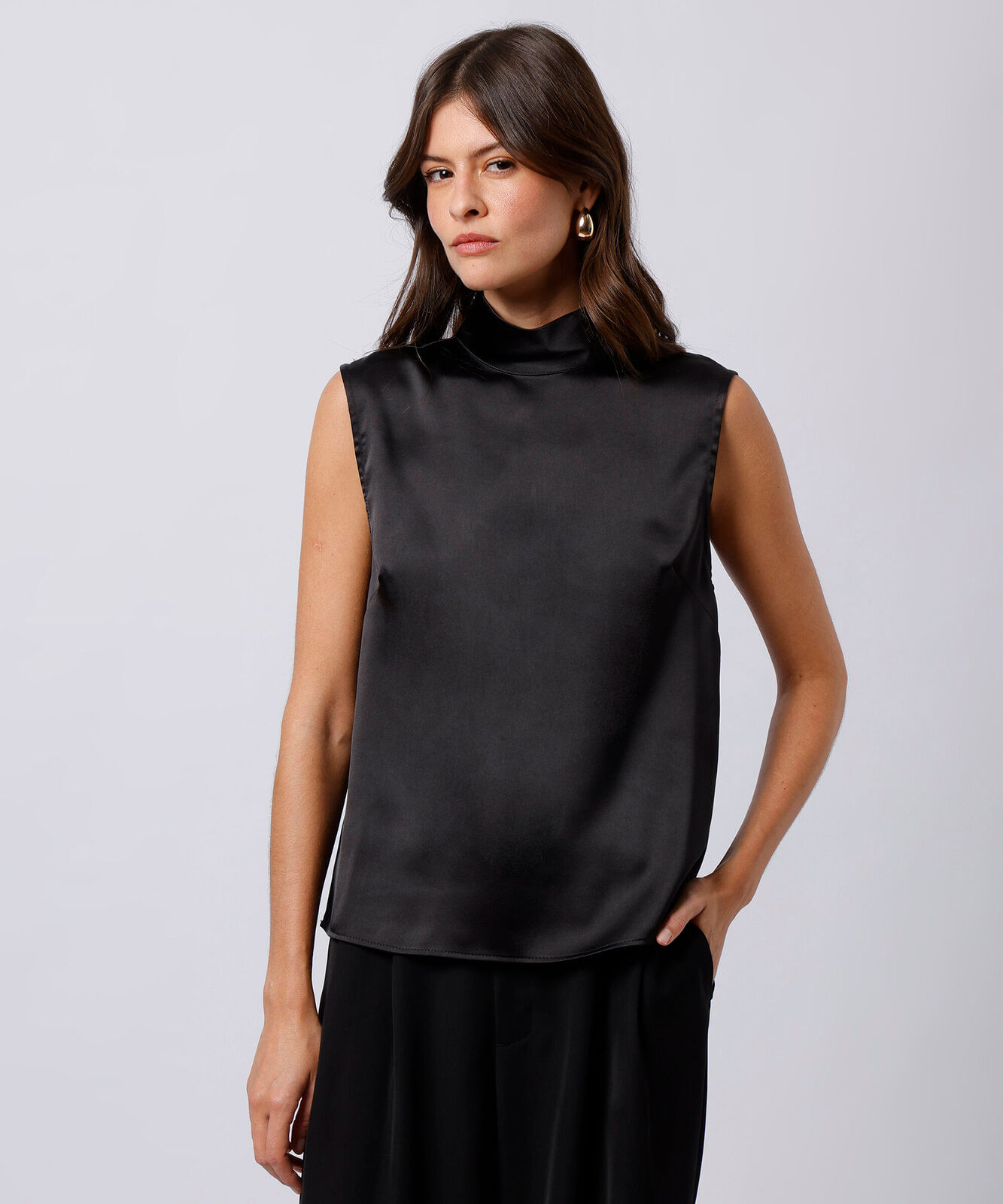 regata feminina gola alta acetinada mindset preta