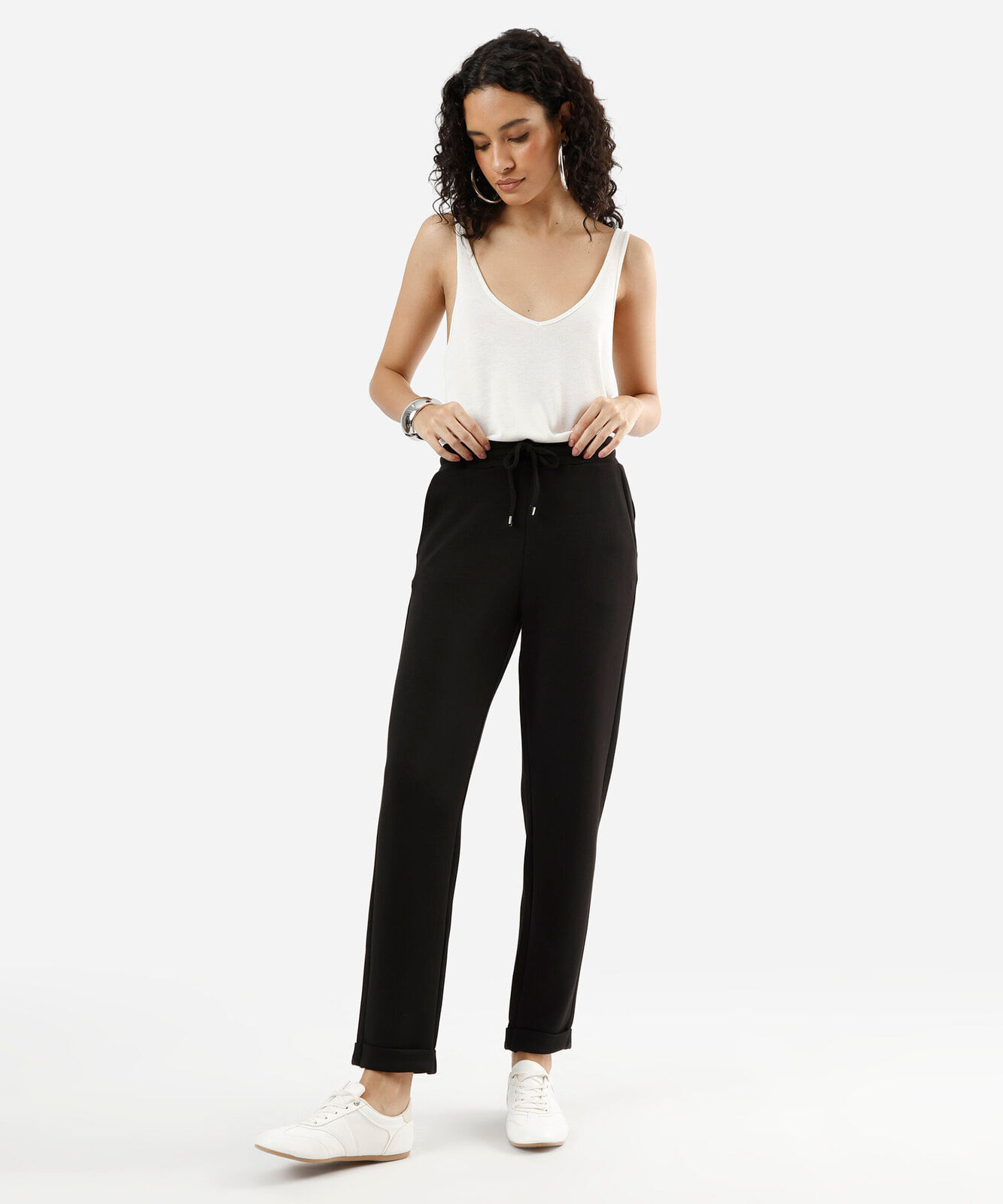 calça reta feminina cós elástico preta