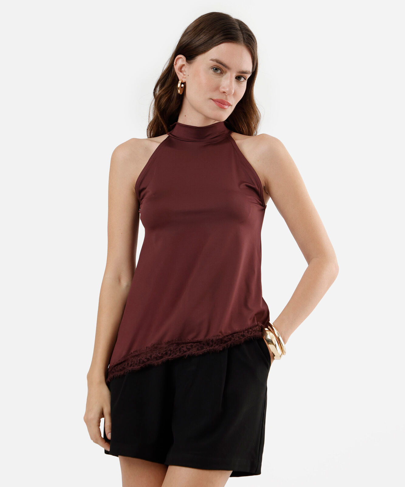 blusa feminina halterneck com renda assimétrica vinho
