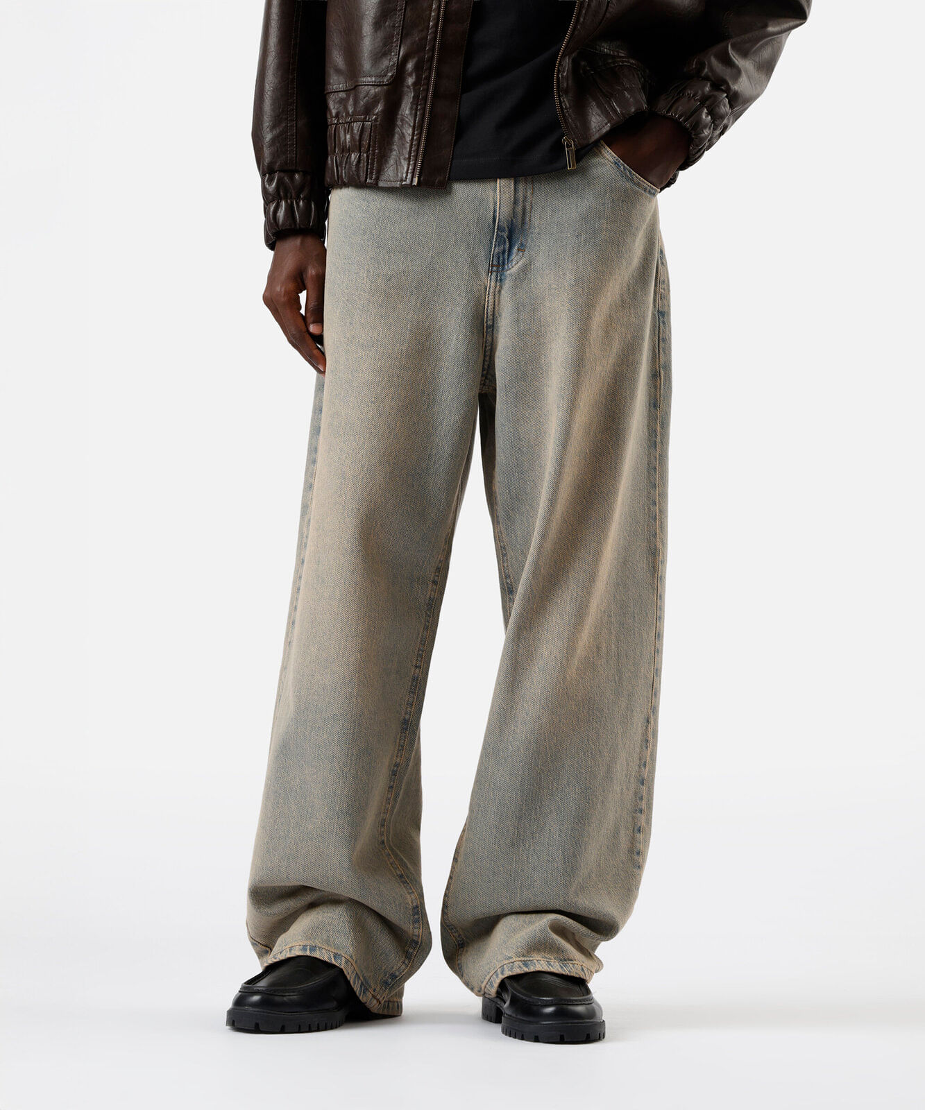 calça jeans masculina super baggy marrom