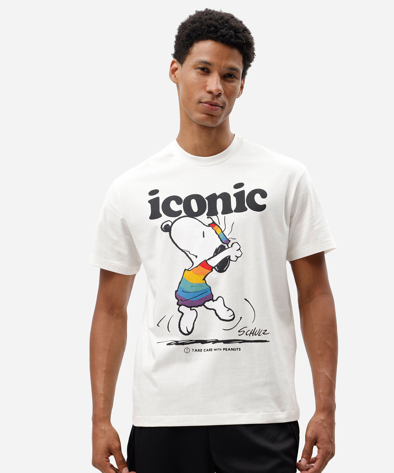 camiseta masculina de algodão manga curta snoopy off white