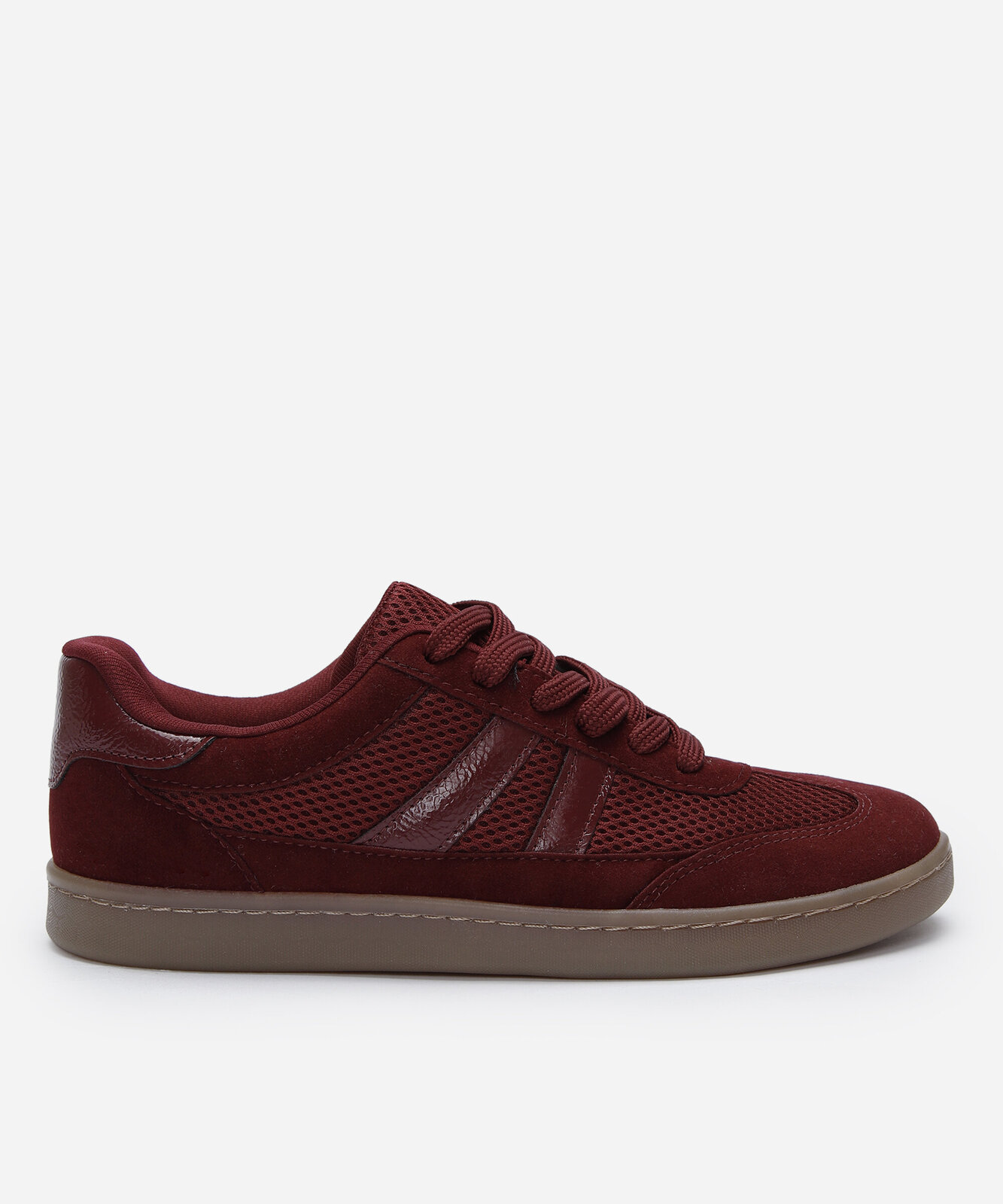 tênis casual feminino vinho