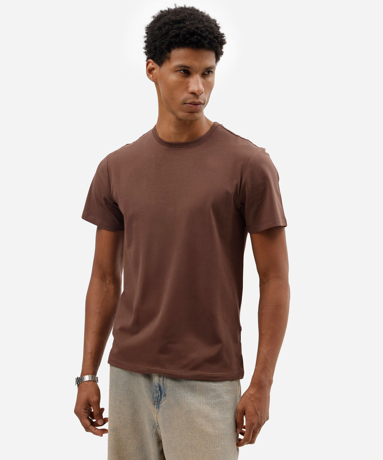 camiseta slim masculina de algodão marrom
