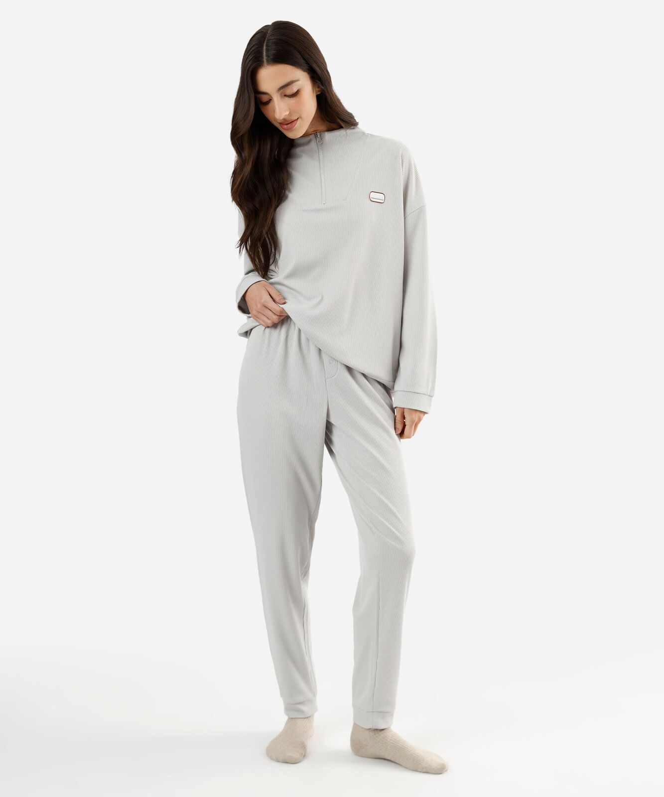 pijama longo feminino texturizado cinza