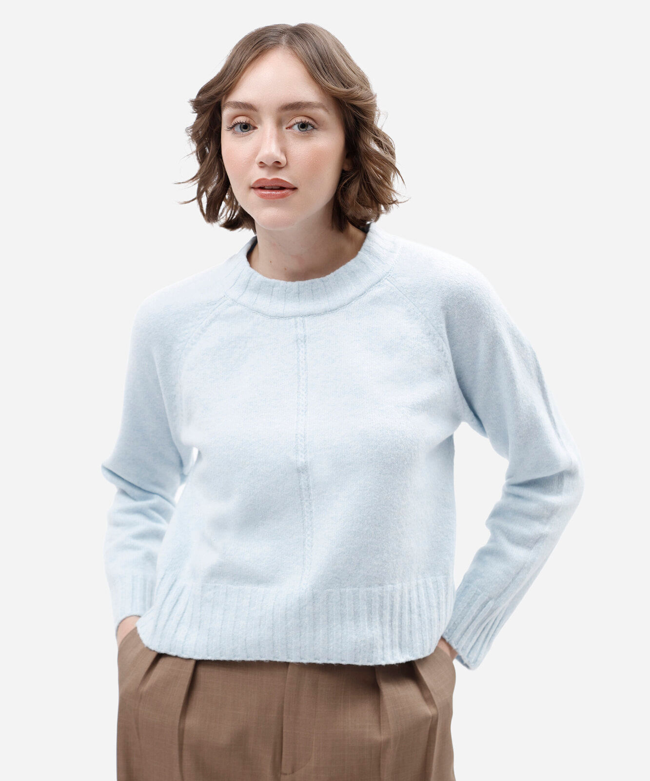 suéter feminino de tricot decote redondo azul