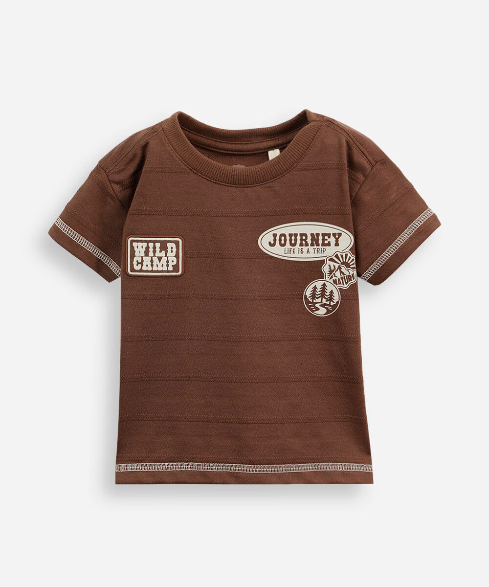camiseta infantil com algodão manga curta estampada texturizada marrom