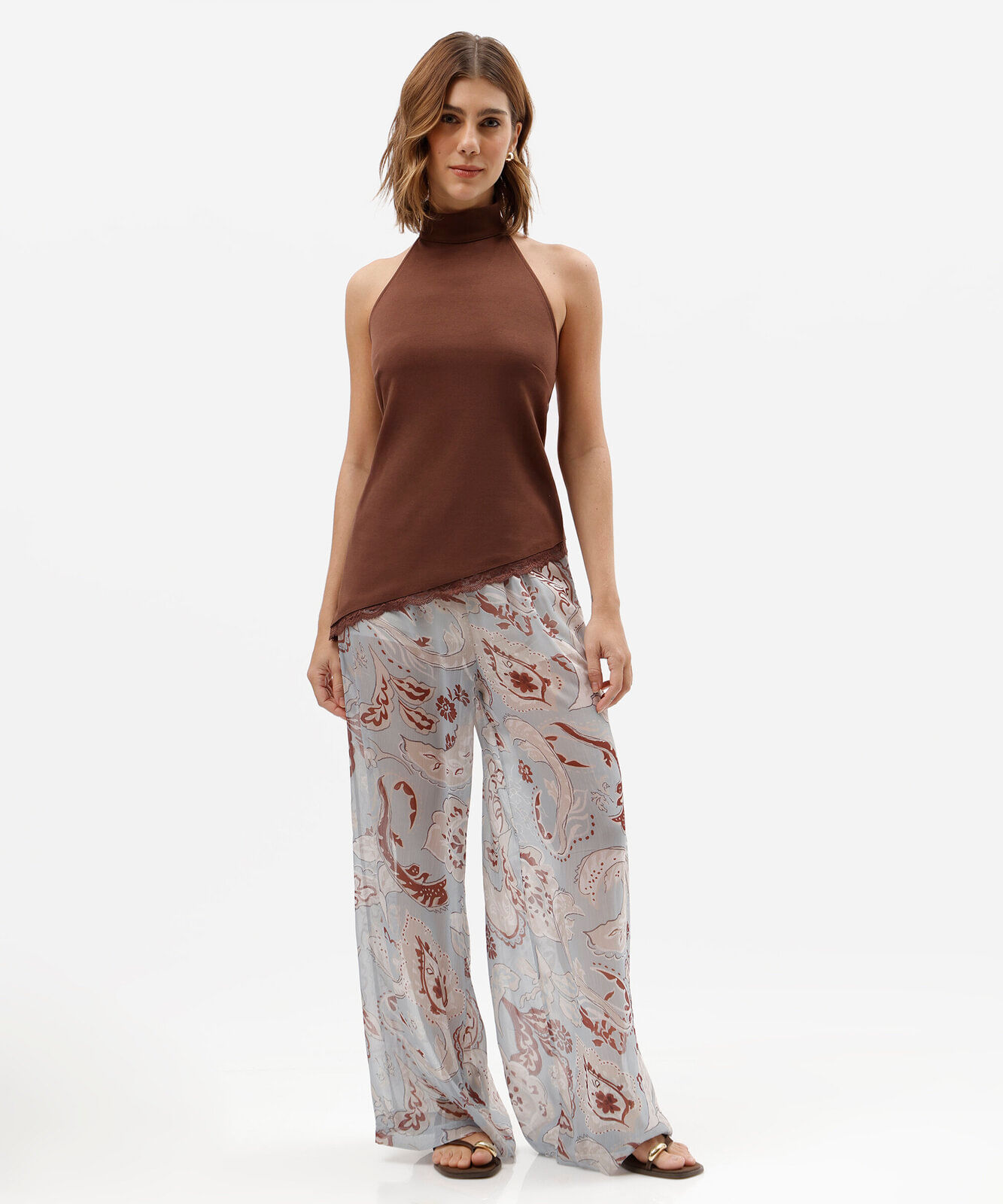 blusa assimétrica feminina halterneck com renda marrom