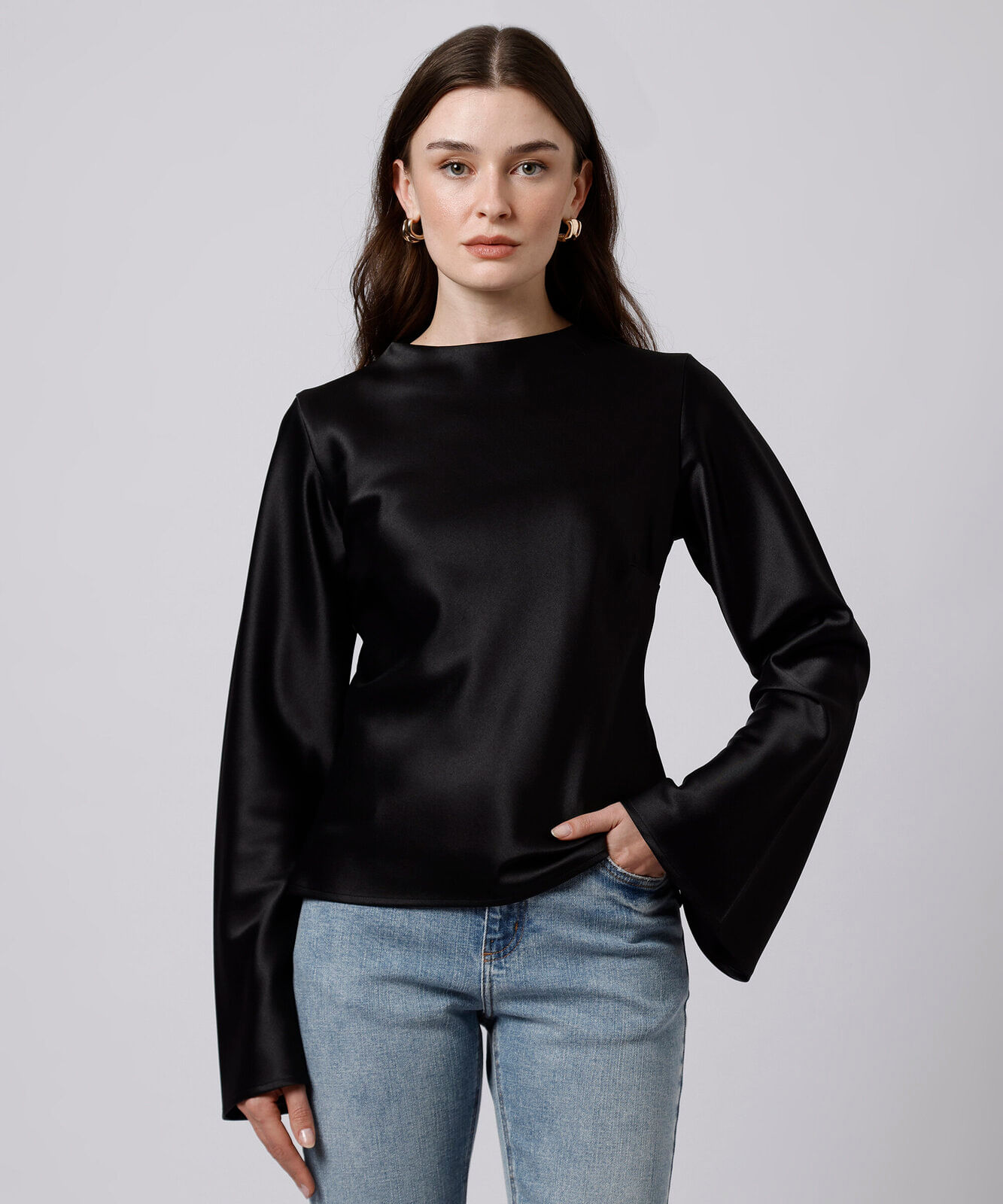 blusa feminina manga longa acetinada mindset preta