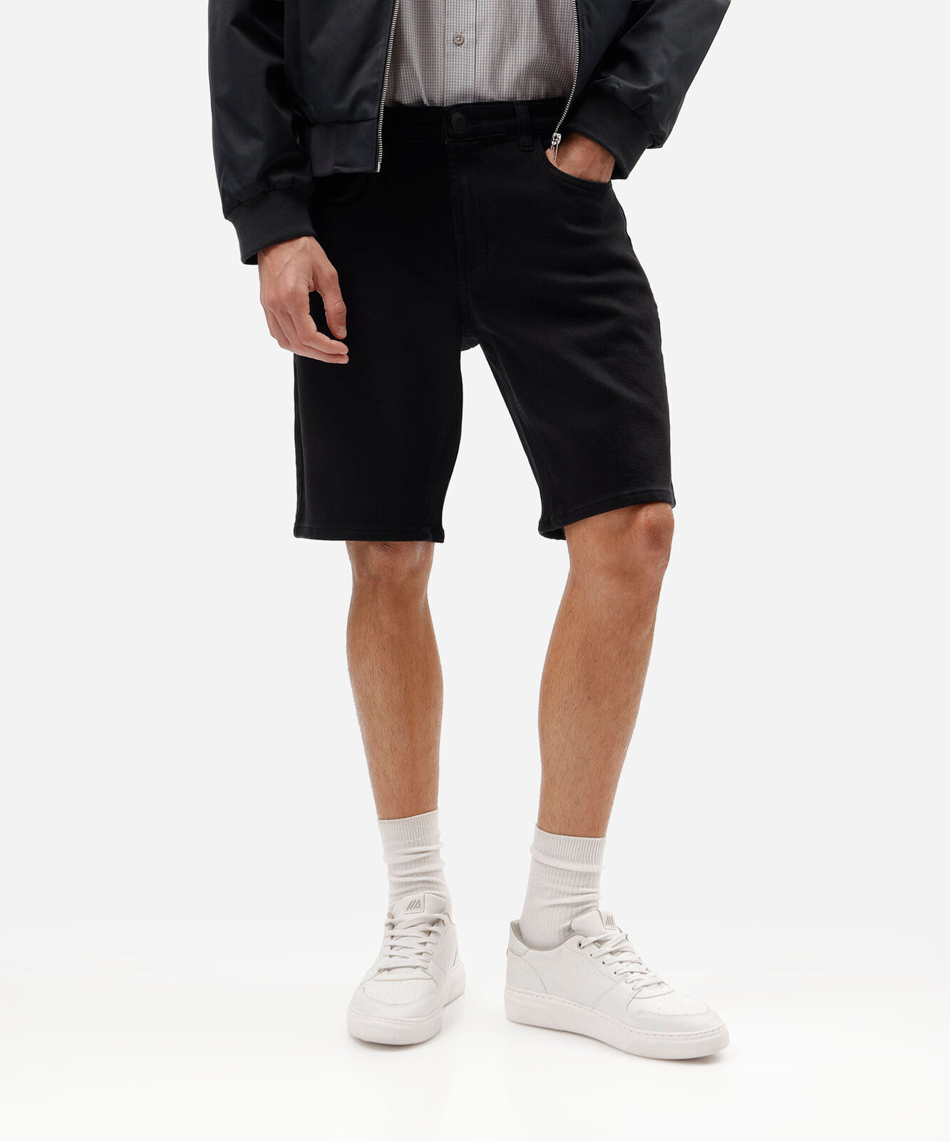 bermuda reta masculina de sarja preta