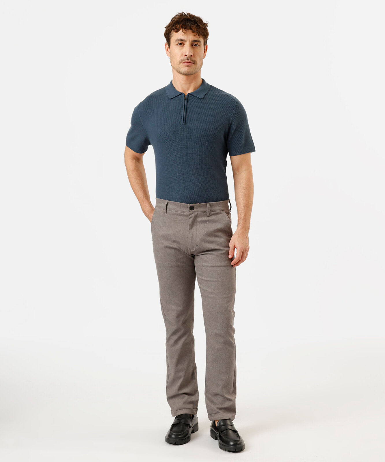 calça slim chino masculina de sarja cinza