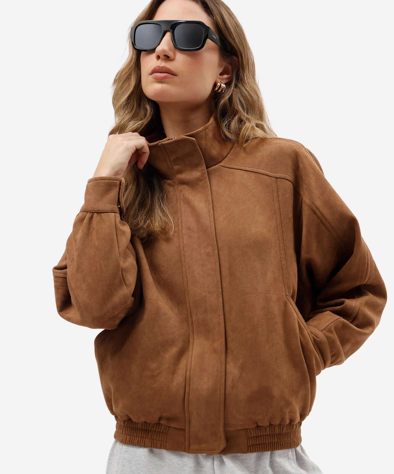 jaqueta bomber feminina de suede gola funnel neck marrom
