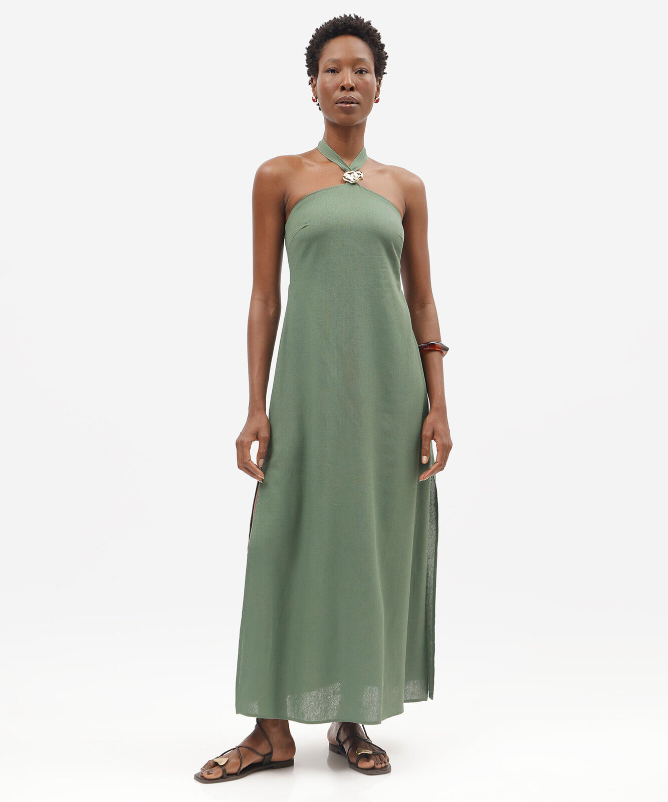 vestido longo feminino com linho e fendas halterneck verde