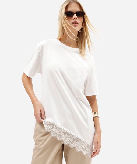 camiseta feminina de algodão manga curta com renda assimétrica off white G