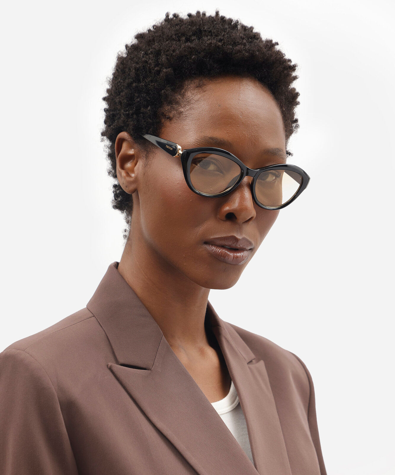 óculos de sol feminino oval de acetato triton preto