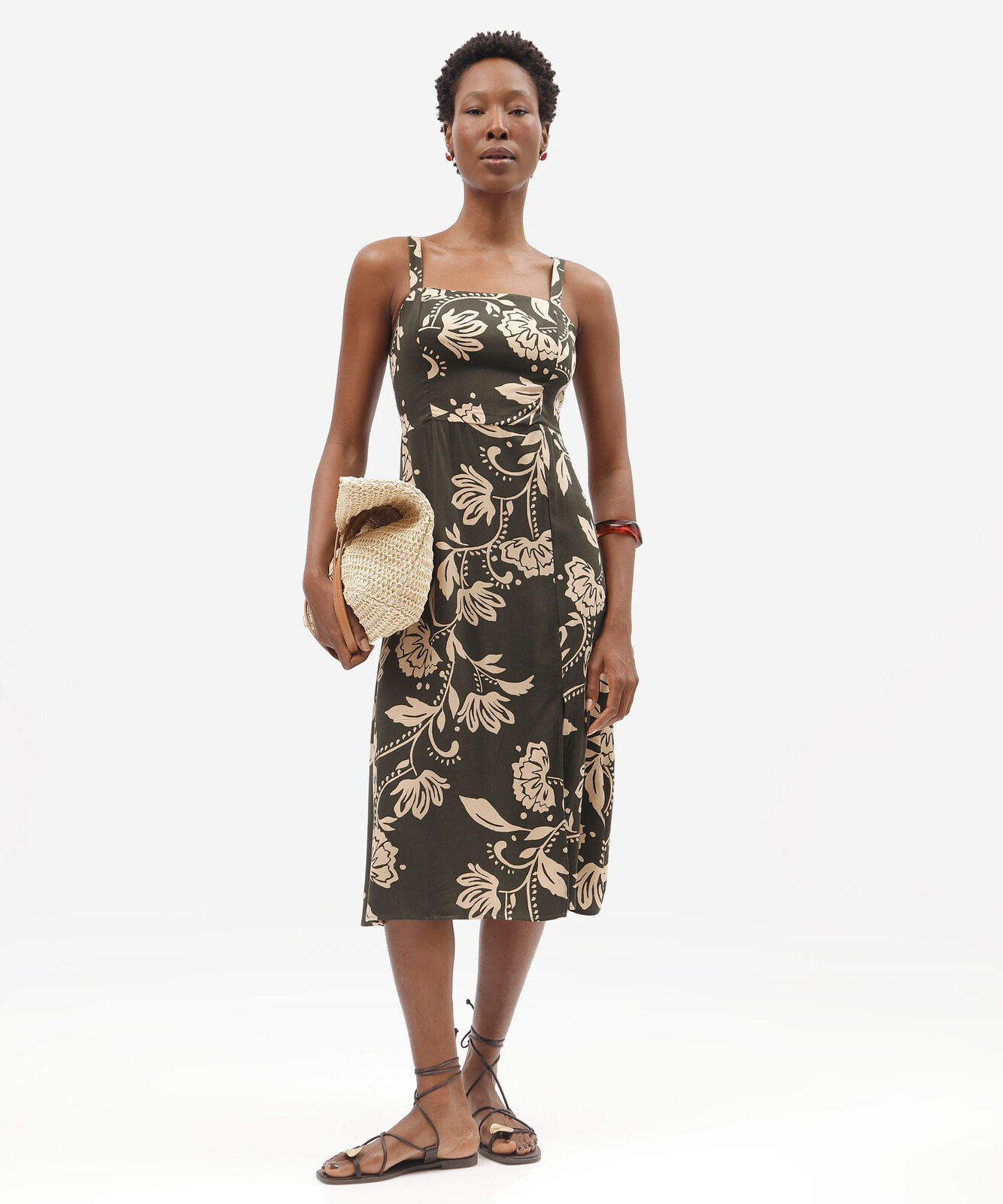 vestido midi feminino de viscose decote quadrado com fenda floral verde