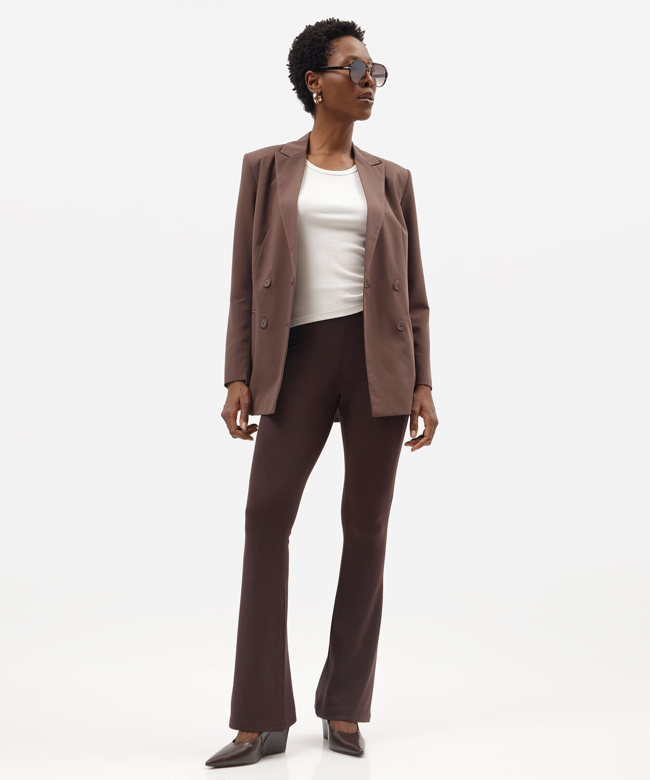 calça flare feminina com viscose cós elástico marrom