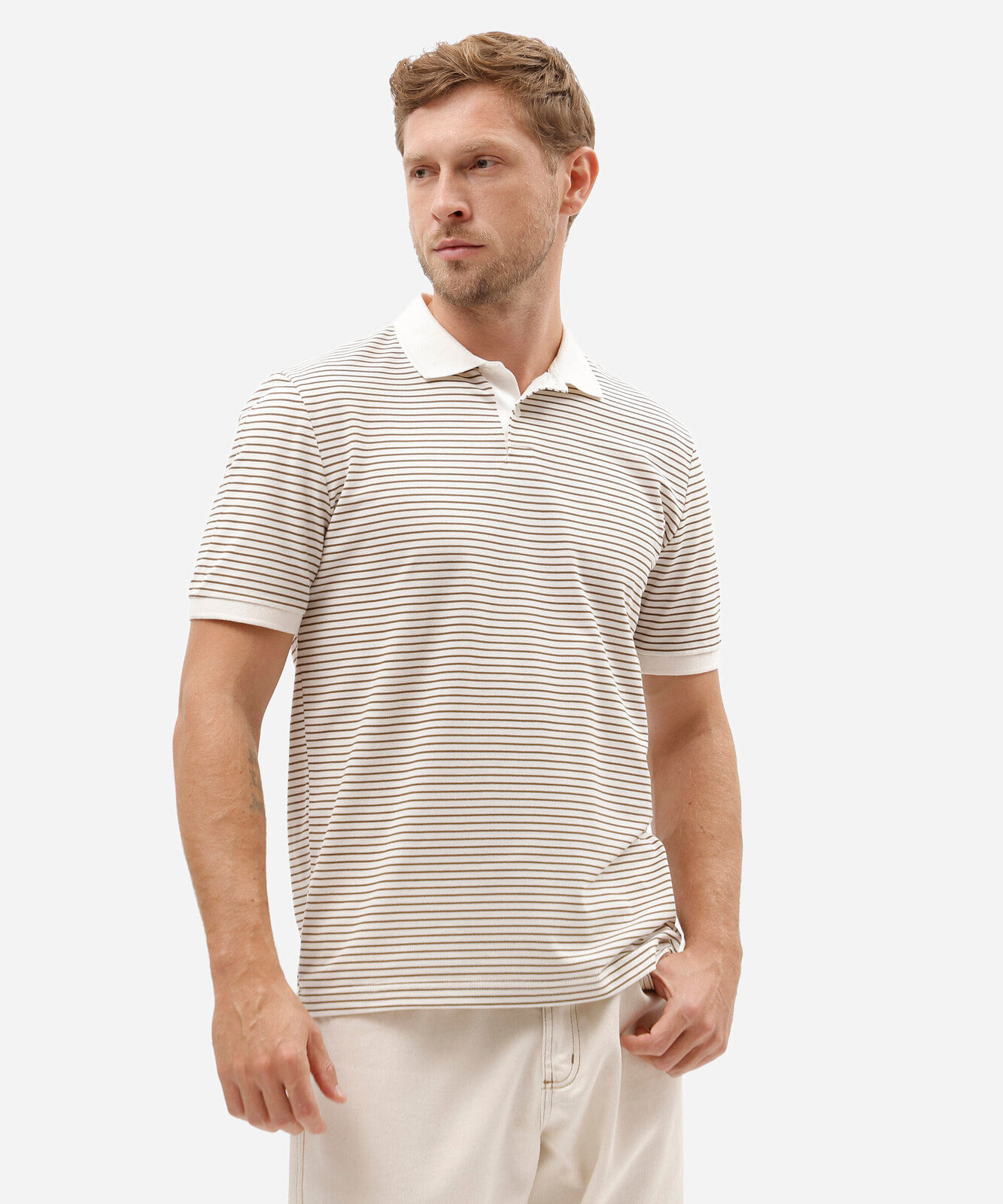 polo comfort masculina manga curta listrada bege