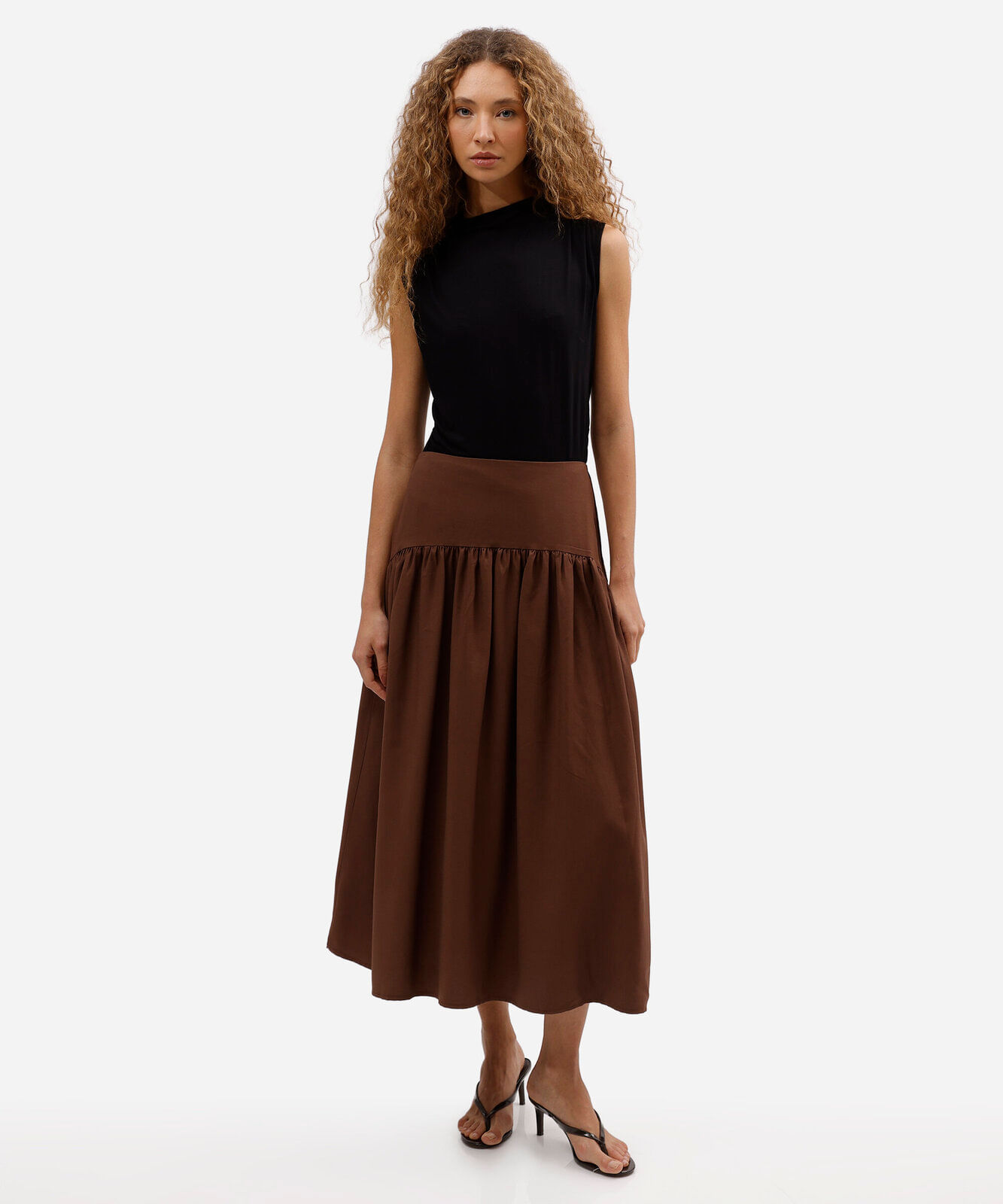 saia midi feminina com recorte franzida marrom