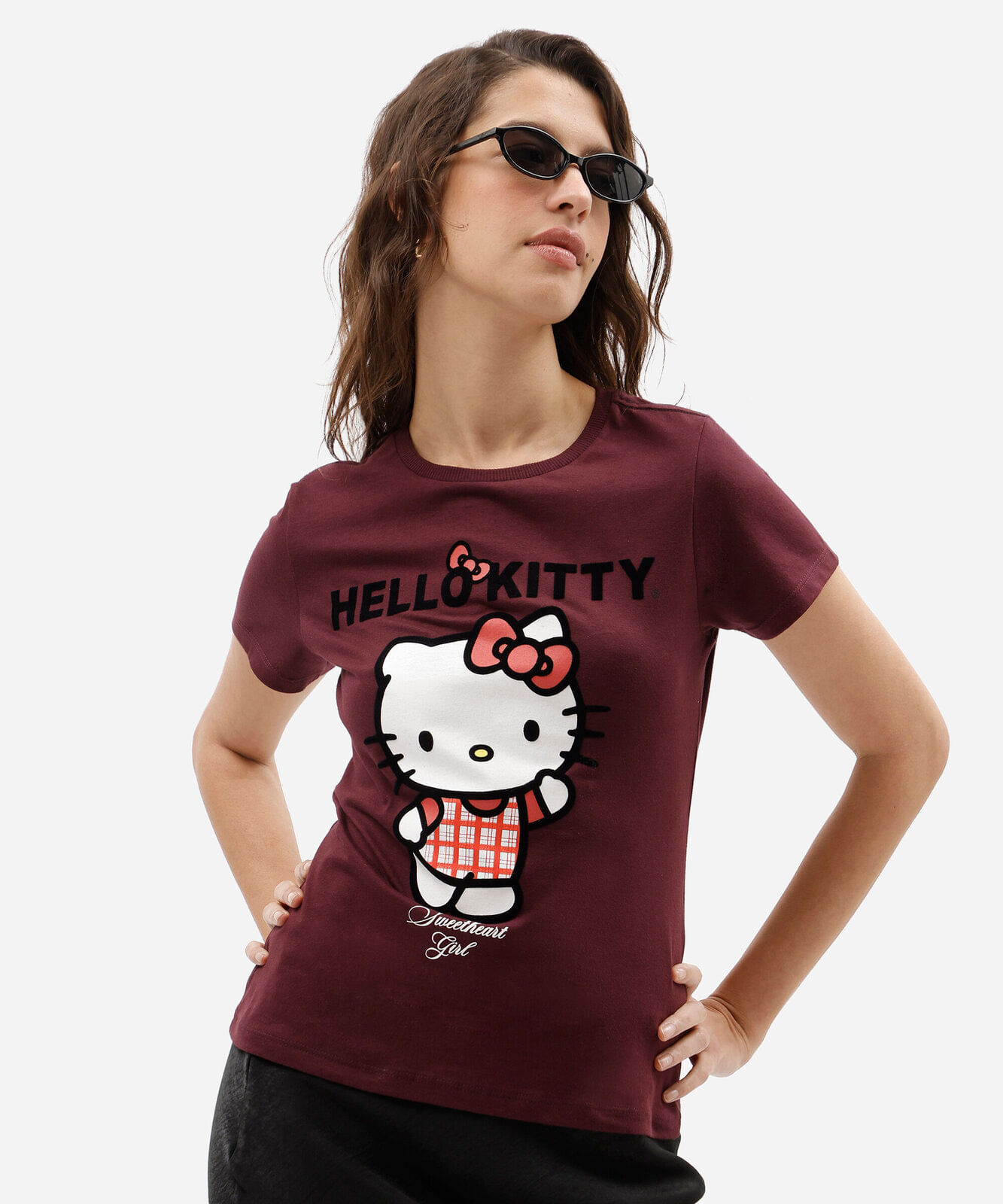 camiseta feminina de algodão manga curta hello kitty vinho