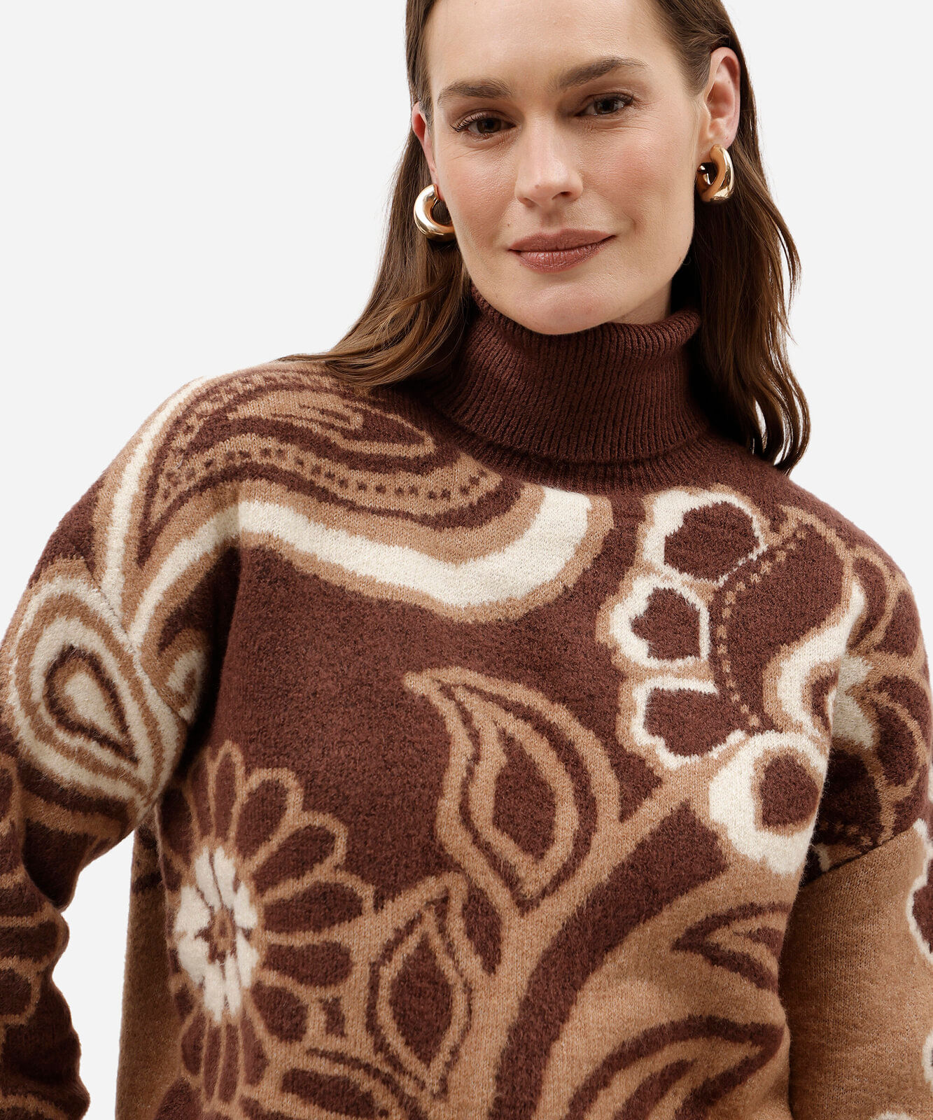 suéter feminino de tricot gola alta floral marrom