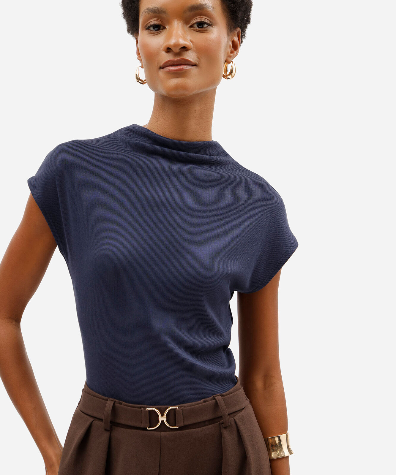 blusa feminina de viscose gola alta canelada azul