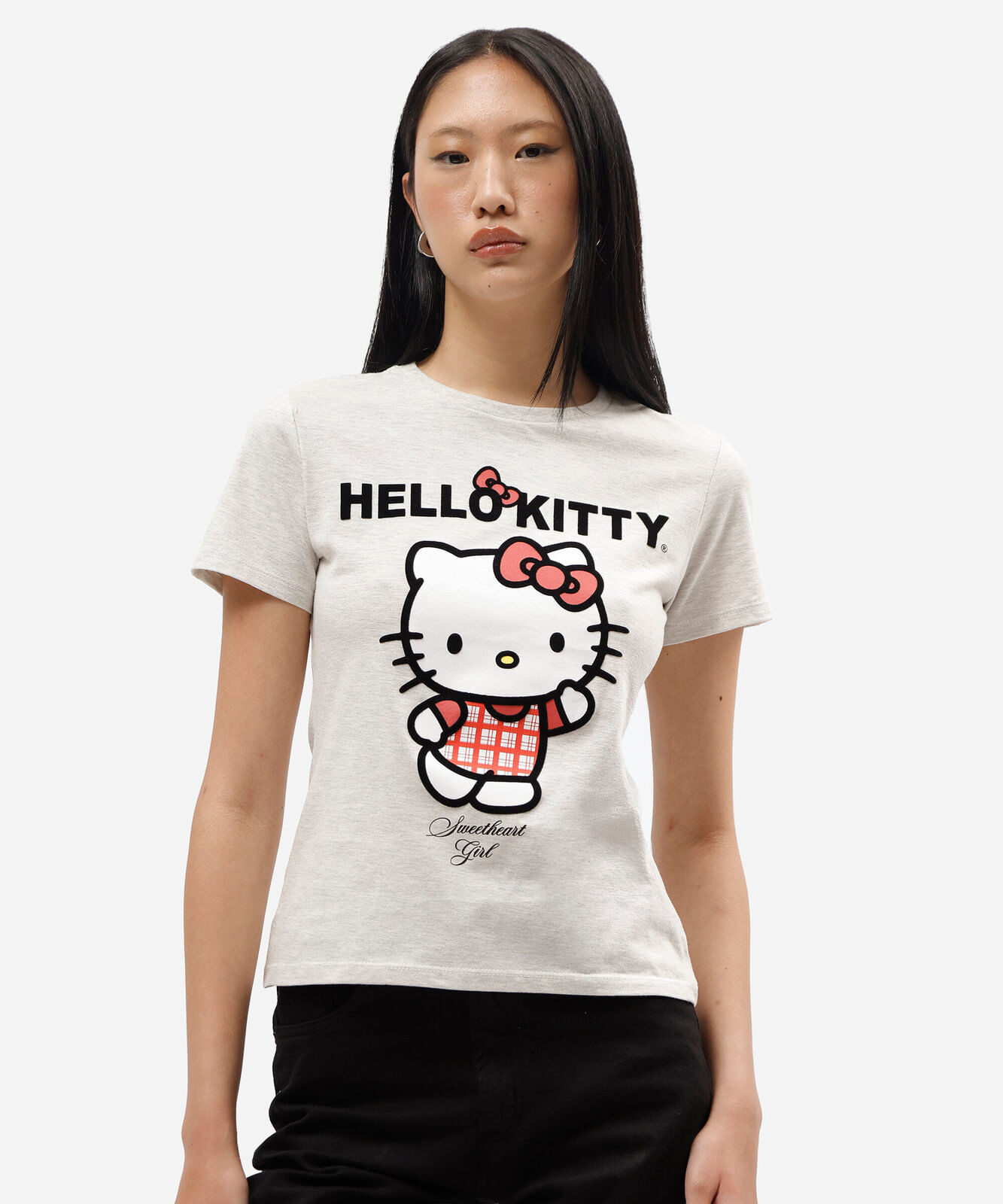 camiseta feminina com algodão manga curta hello kitty off white