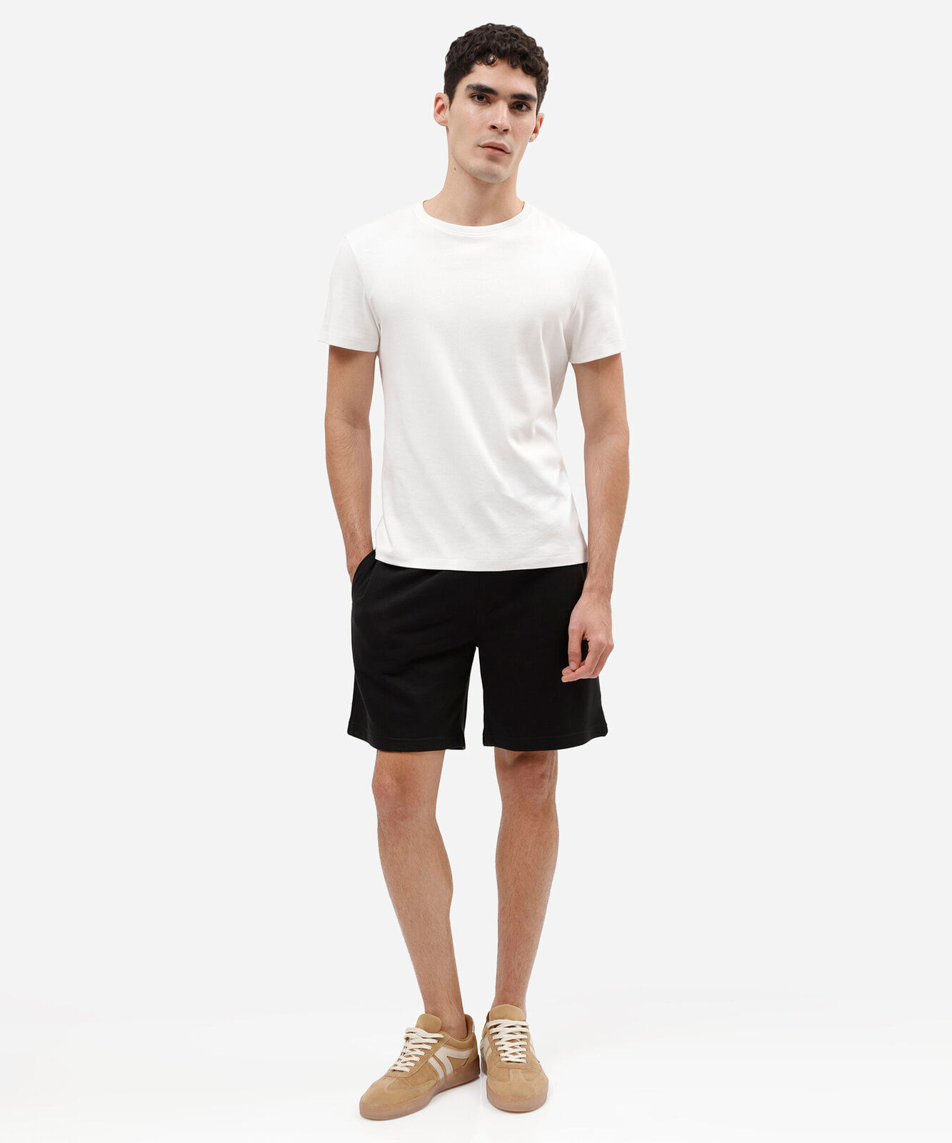 bermuda masculina de moletom relaxed com cós elástico preta